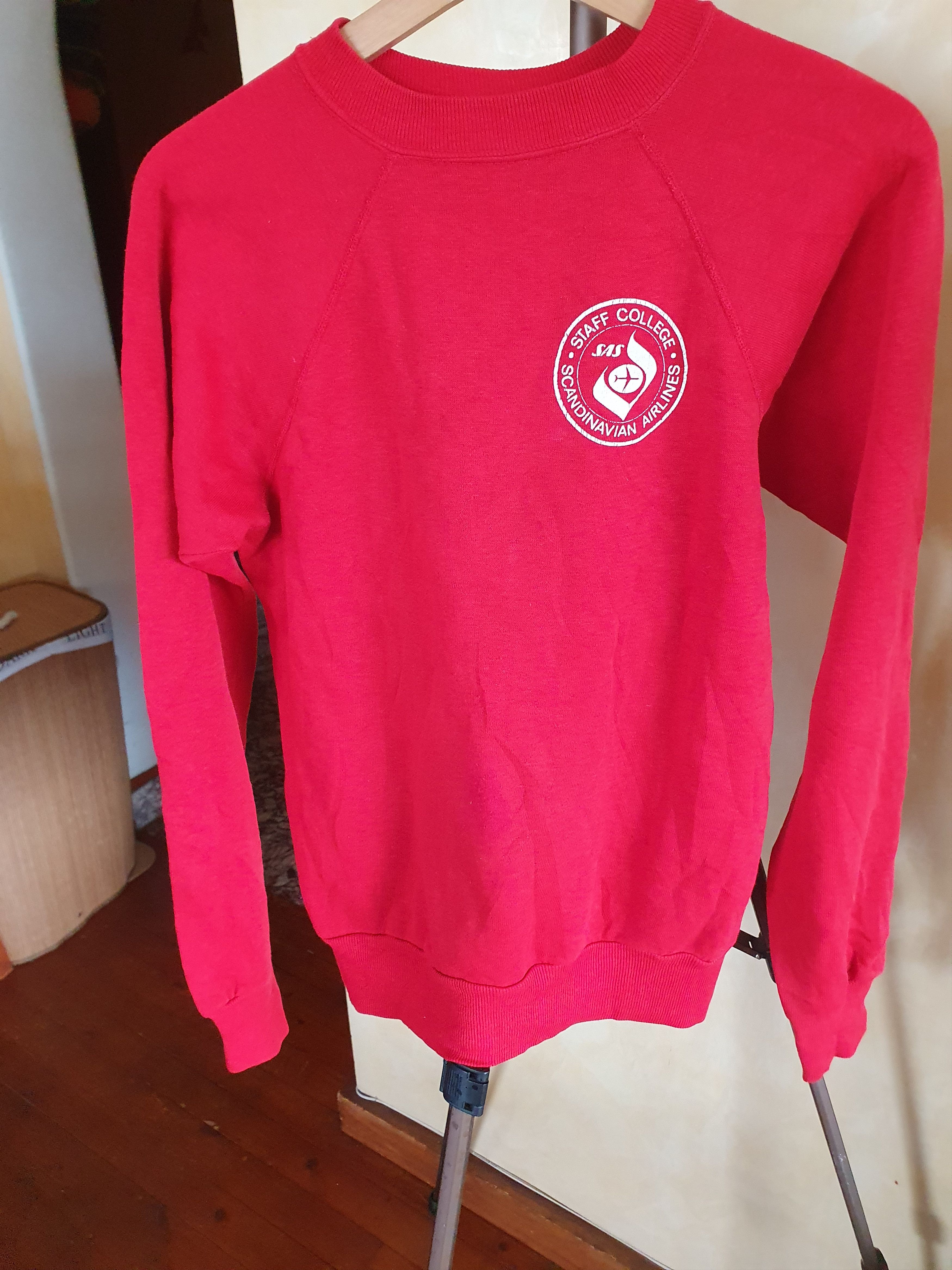 Vintage SAS Scandinavian Airlines Vintage Sweatshirt Staff College M Size US M / EU 48-50 / 2 - 1 Thumbnail