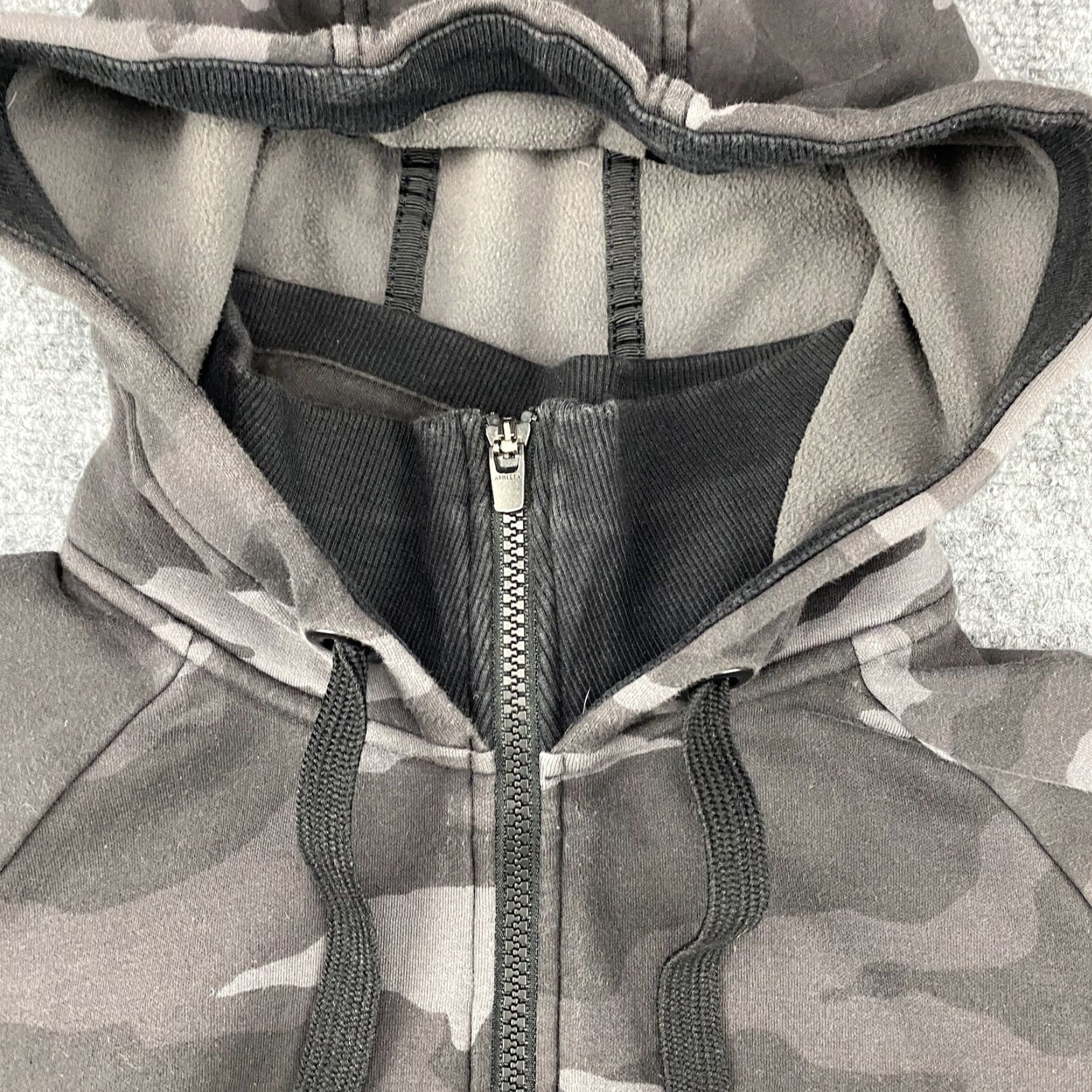 Athleta Athleta Hoodie Womens M Gray Camo Full Zip Thumb Holes Fleece Lined Jacket Size M / US 6-8 / IT 42-44 - 6 Thumbnail