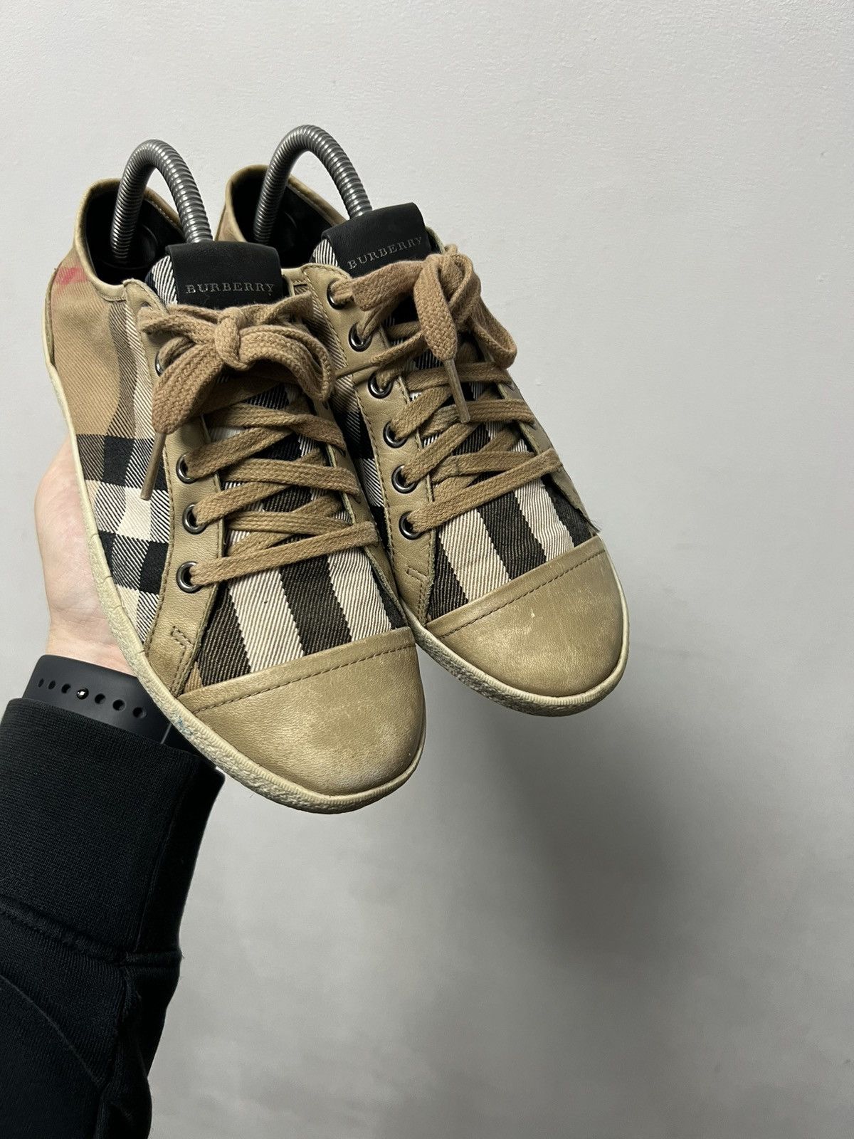 Burberry Burberry Men's Vintage Check Low-Top Sneakers Size US 5 / EU 37 - 2 Thumbnail