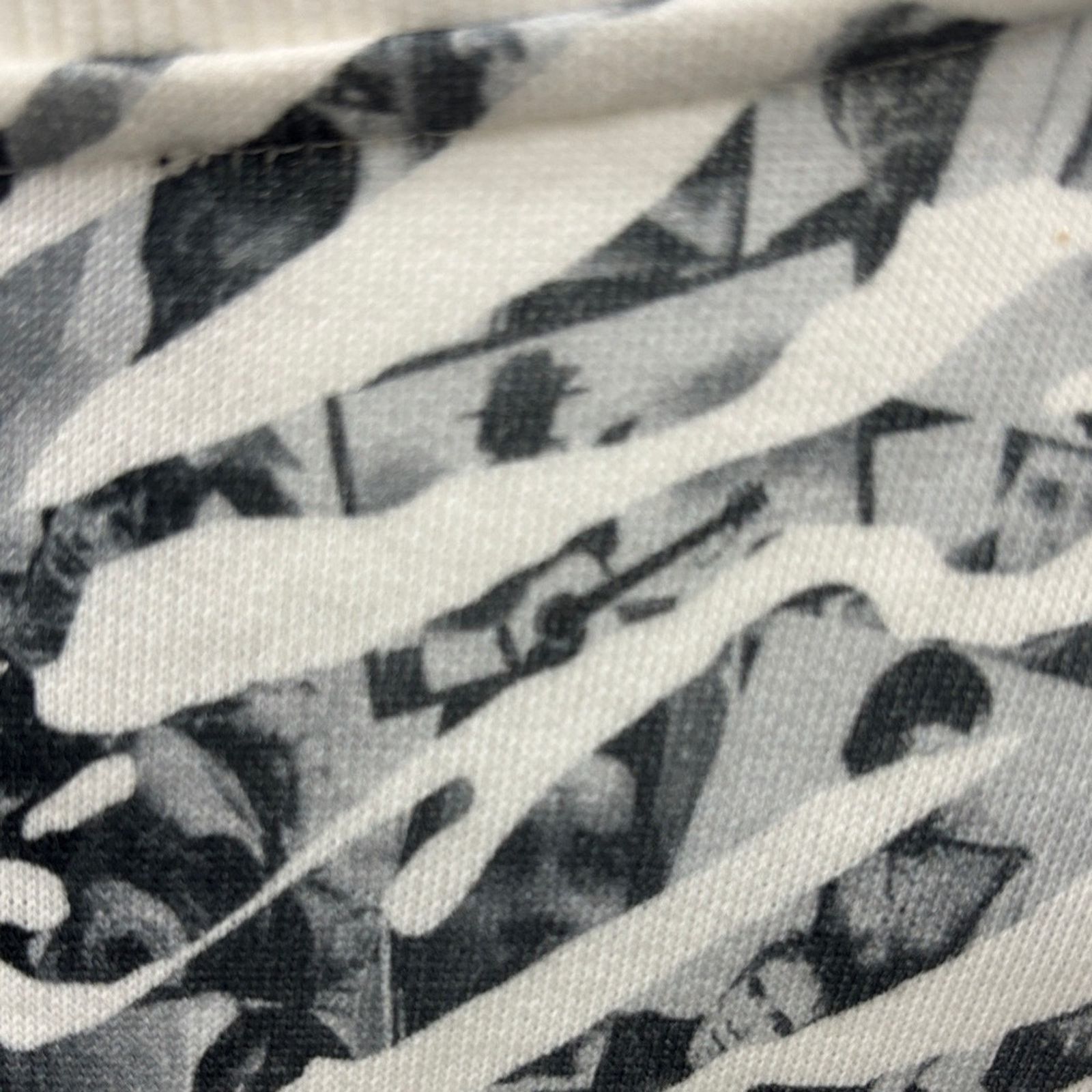 John Richmond NWT John Richmond Zebra Print Sweater - Black, White Size S Size S / US 4 / IT 40 - 11 Thumbnail