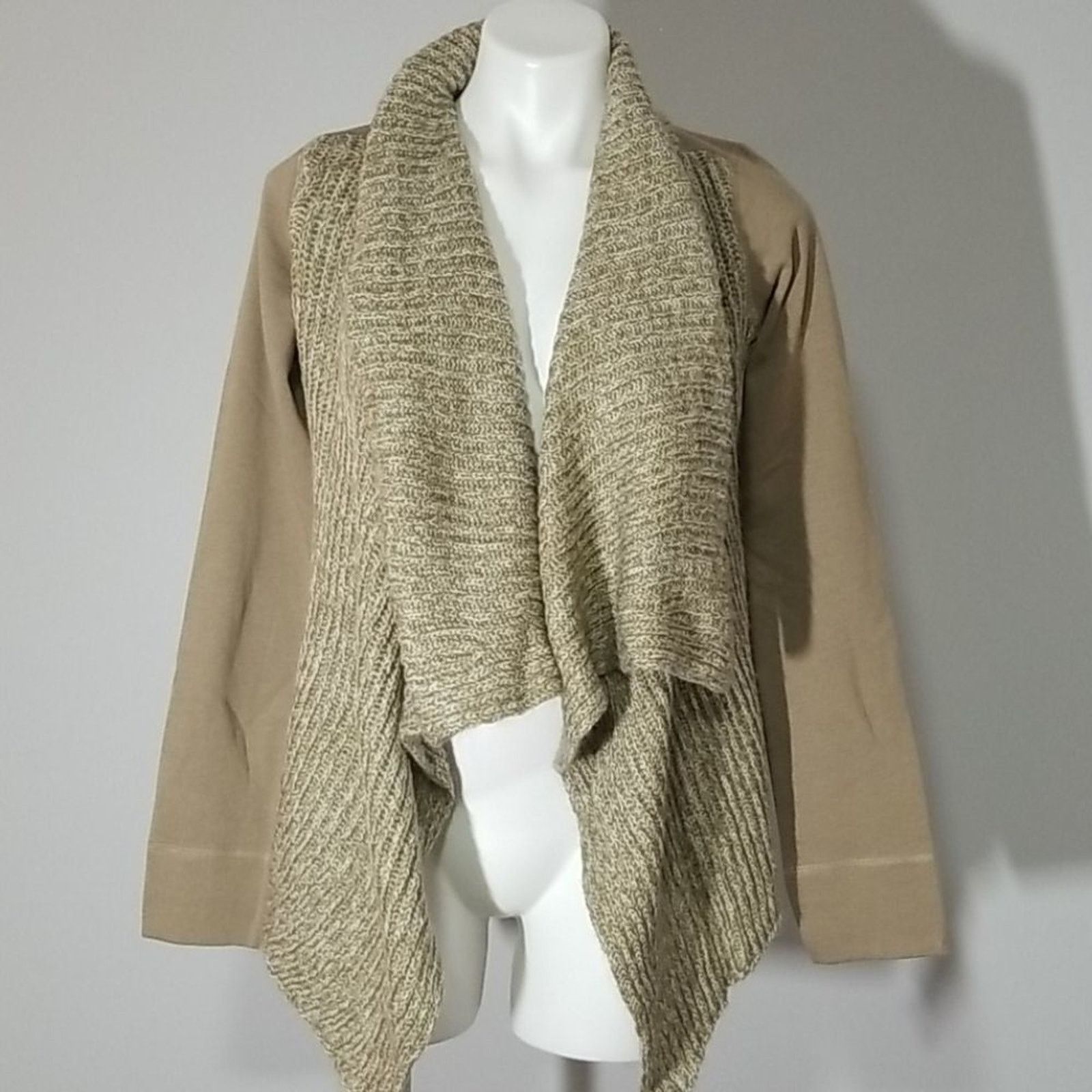 Prana NWT Prana Women's Demure Cardigan Size S / US 4 / IT 40 - 2 Thumbnail
