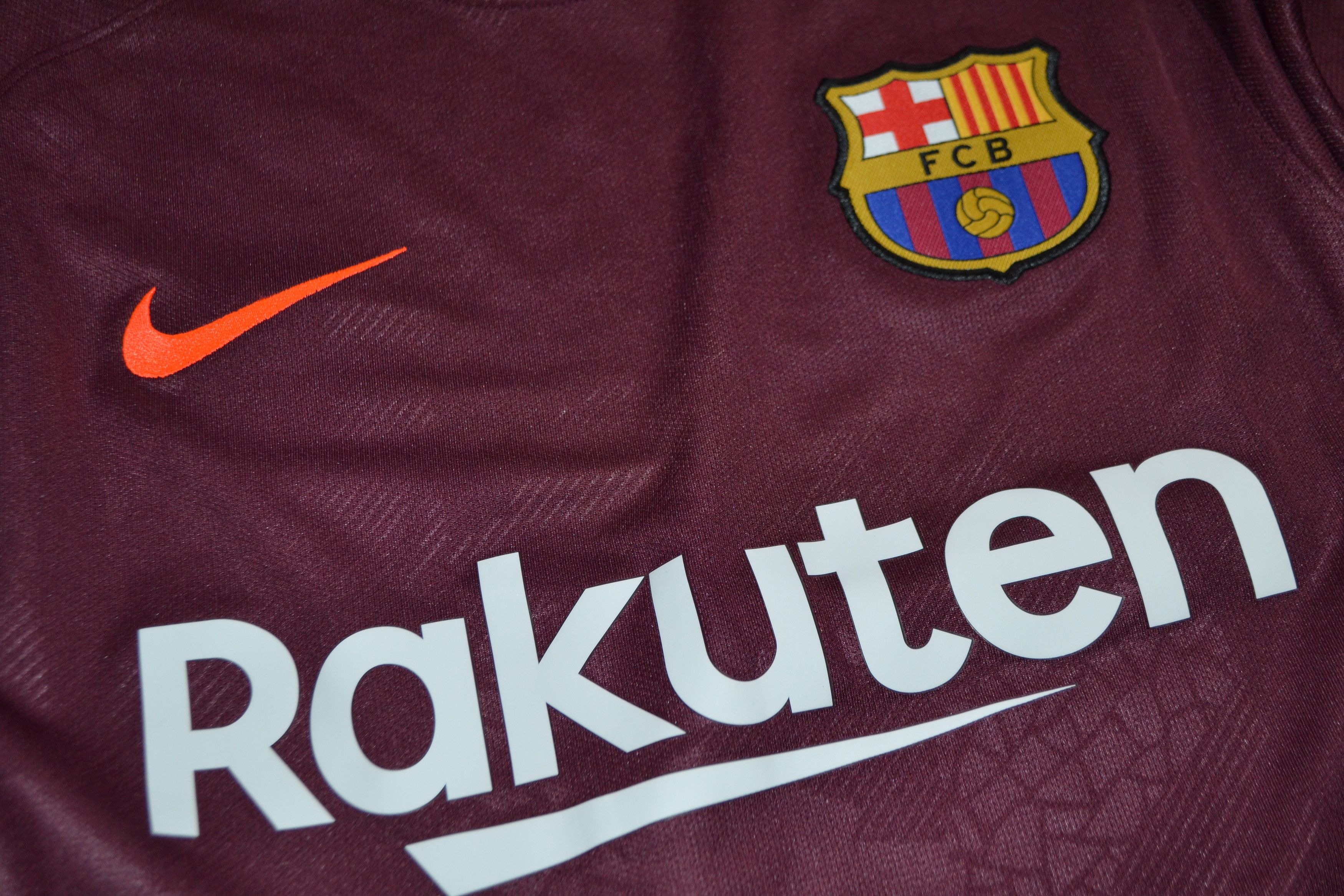 Nike Barcelona Third Football Shirt 2017 2018 Soccer Jersey Size US S / EU 44-46 / 1 - 4 Thumbnail
