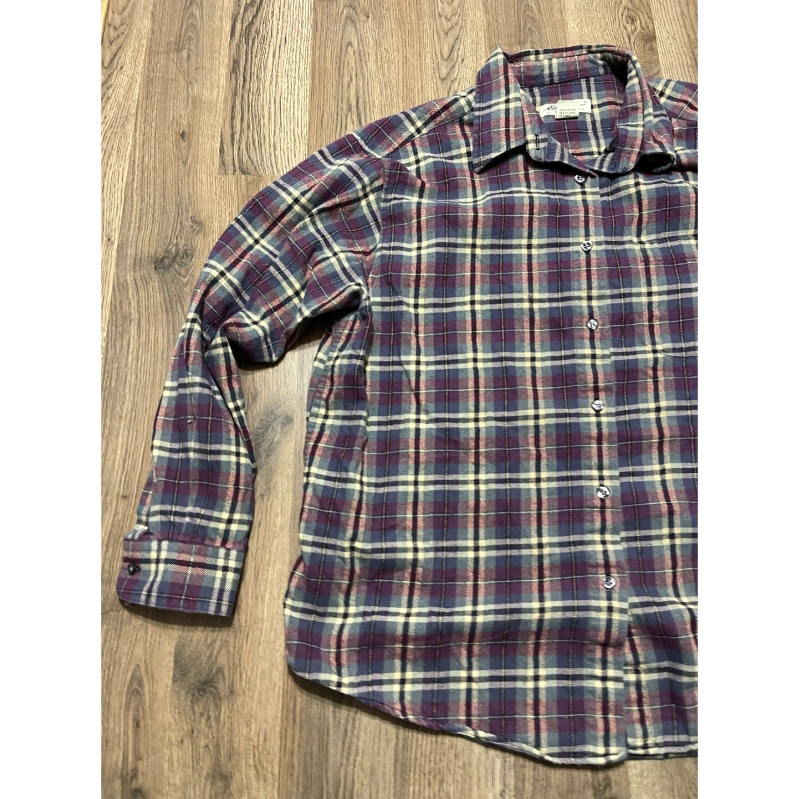 Eddie Bauer Eddie Bauer Shirt Women's XL Red Blue Plaid Button Up Long Sleeve Size XL / US 12-14 / IT 48-50 - 3 Thumbnail