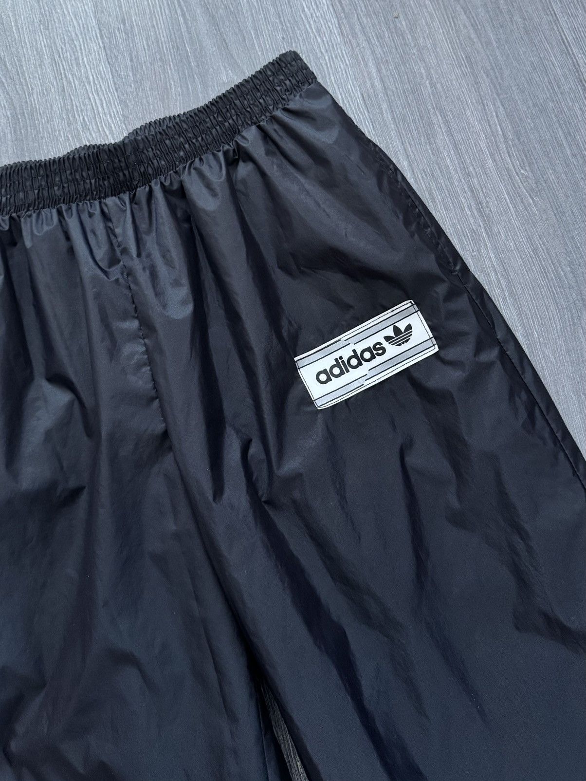 Adidas 90s Vintage Adidas Rain Track Pants Size US 32 / EU 48 - 3 Thumbnail