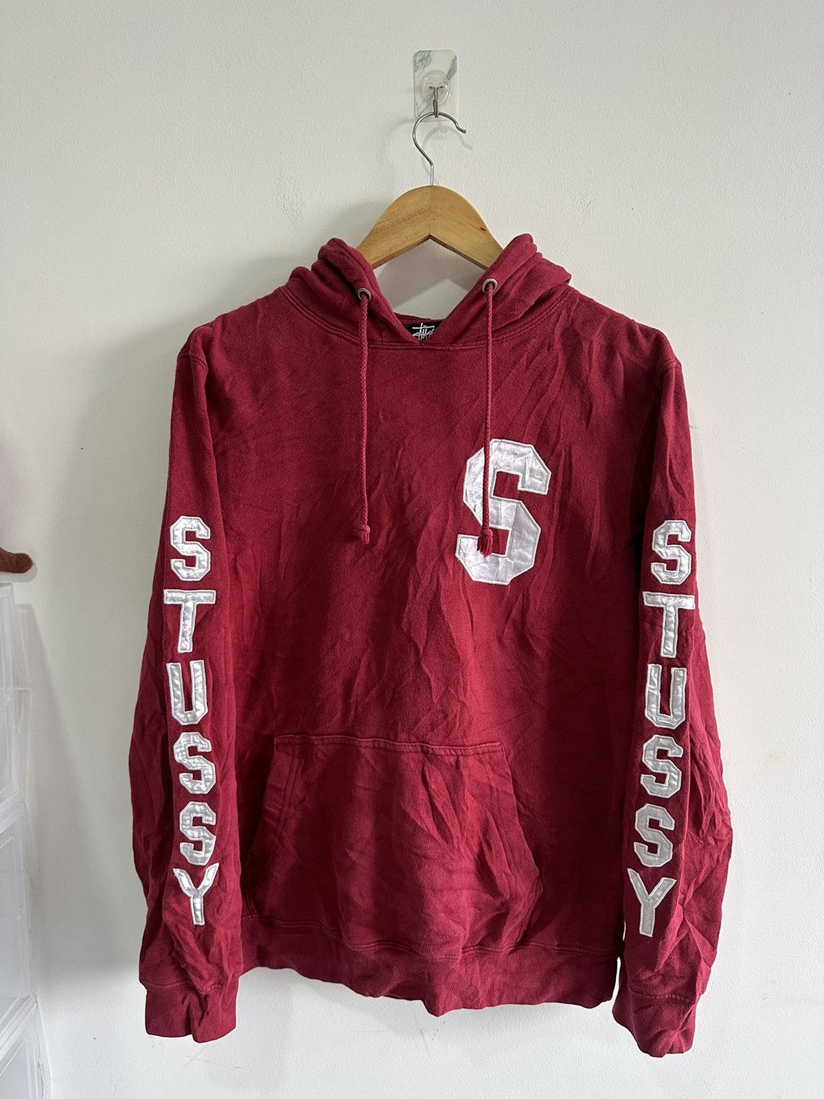 Red stussy jumper clearance