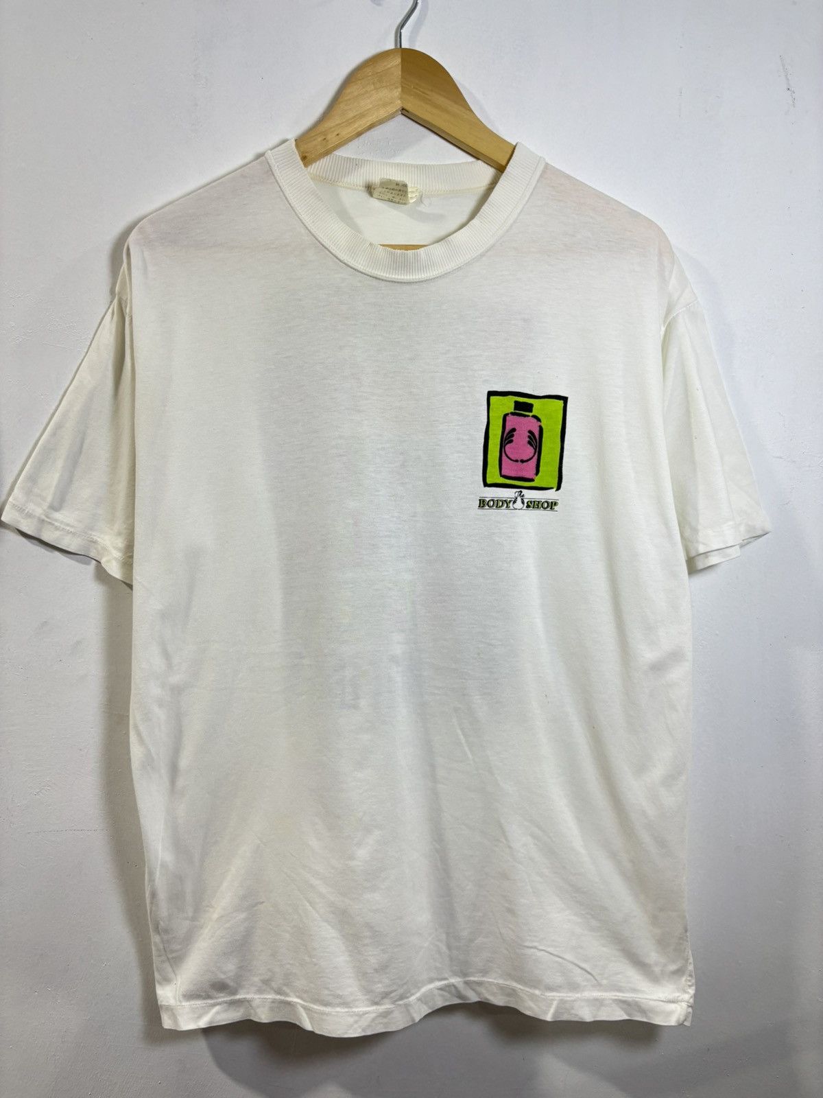 Vintage Vintage 90’s Body Shop Promo Tshirt Size US M / EU 48-50 / 2 - 2 Thumbnail