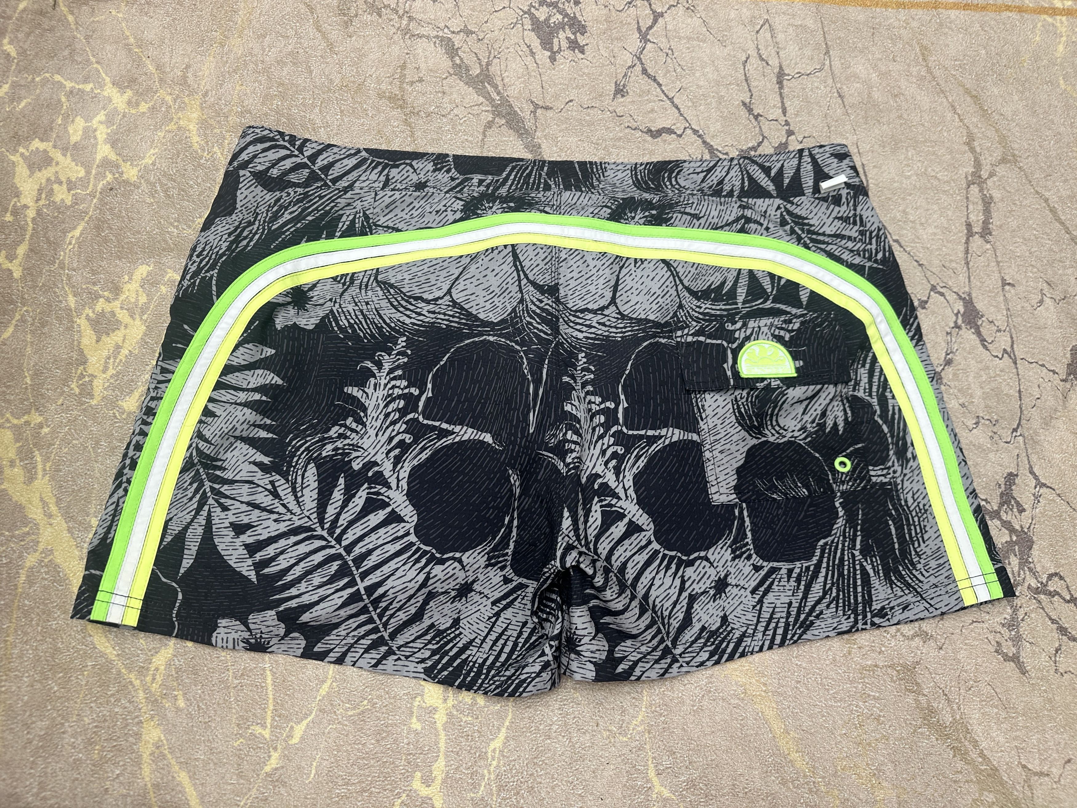 Sundek Tropical Sundek 40 Beach Shorts Trunks Bath Size 40 XL 2XL Size US 40 / EU 56 - 4 Thumbnail