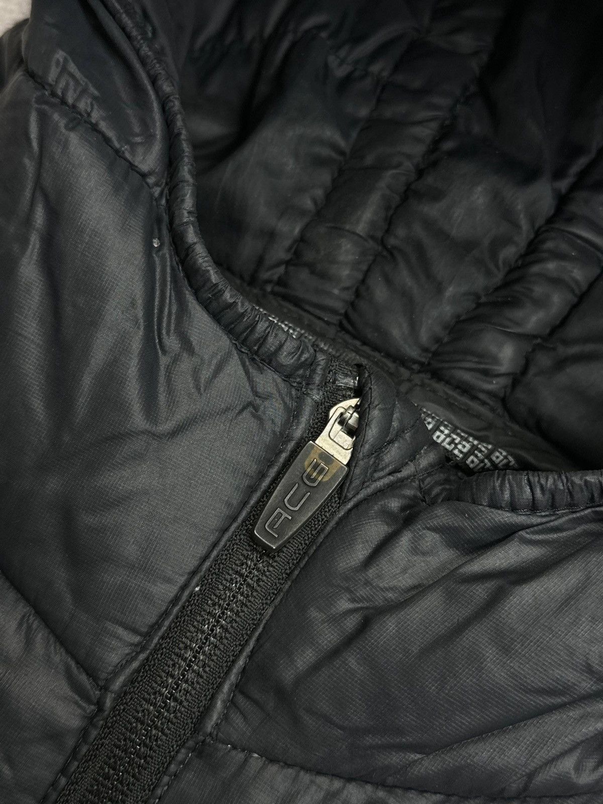Nike Vintage Nike Puffer Down Jacket Hooded Rare Y2K L Size US L / EU 52-54 / 3 - 6 Thumbnail