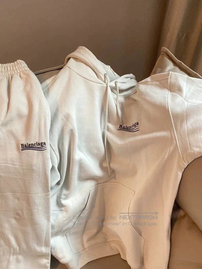 Balenciaga Balenciaga White Hoodie Sweatpants Set. Size US XS / EU 42 / 0 - 1 Thumbnail