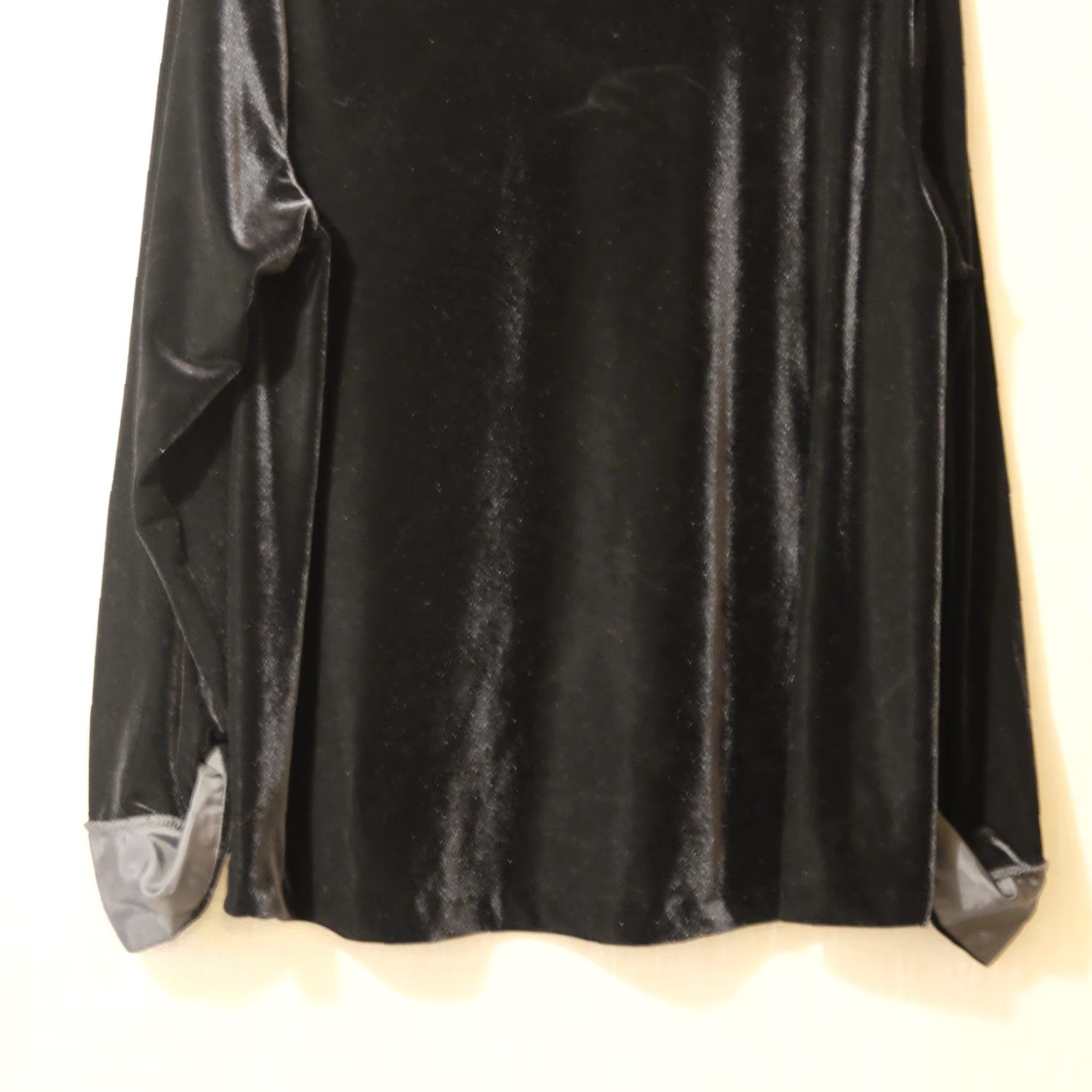 Vintage VINTAGE Fashion Bug Velvet Velour Open Front Cardigan Shawl Collar 18/20W Womens Cardigan Black Velvet 18/20W Holiday Formal Evening Wear Mens? Size XXL / US 16-18 / IT 52-54 - 6 Thumbnail