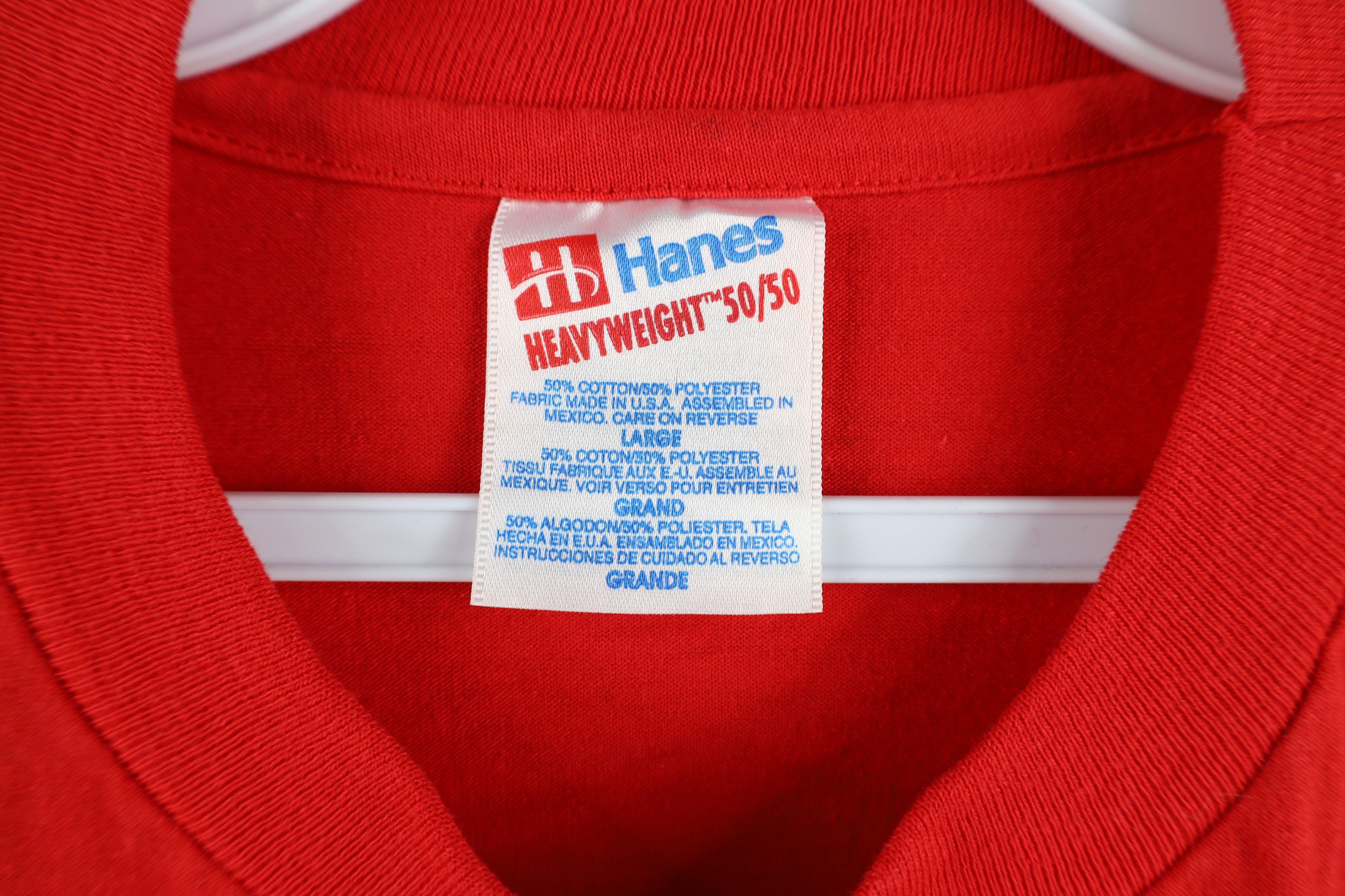 Hanes Vintage 90s Hanes Heavyweight Blank Short Sleeve T-Shirt Red Size US L / EU 52-54 / 3 - 4 Thumbnail