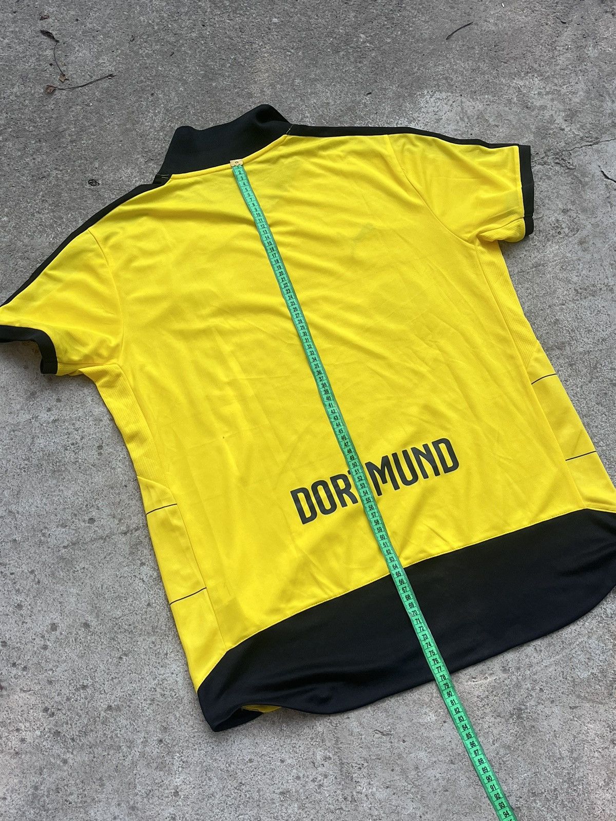Puma 2015-16 Borussia Dortmund Home Soccer Jersey Puma Size US XL / EU 56 / 4 - 6 Thumbnail