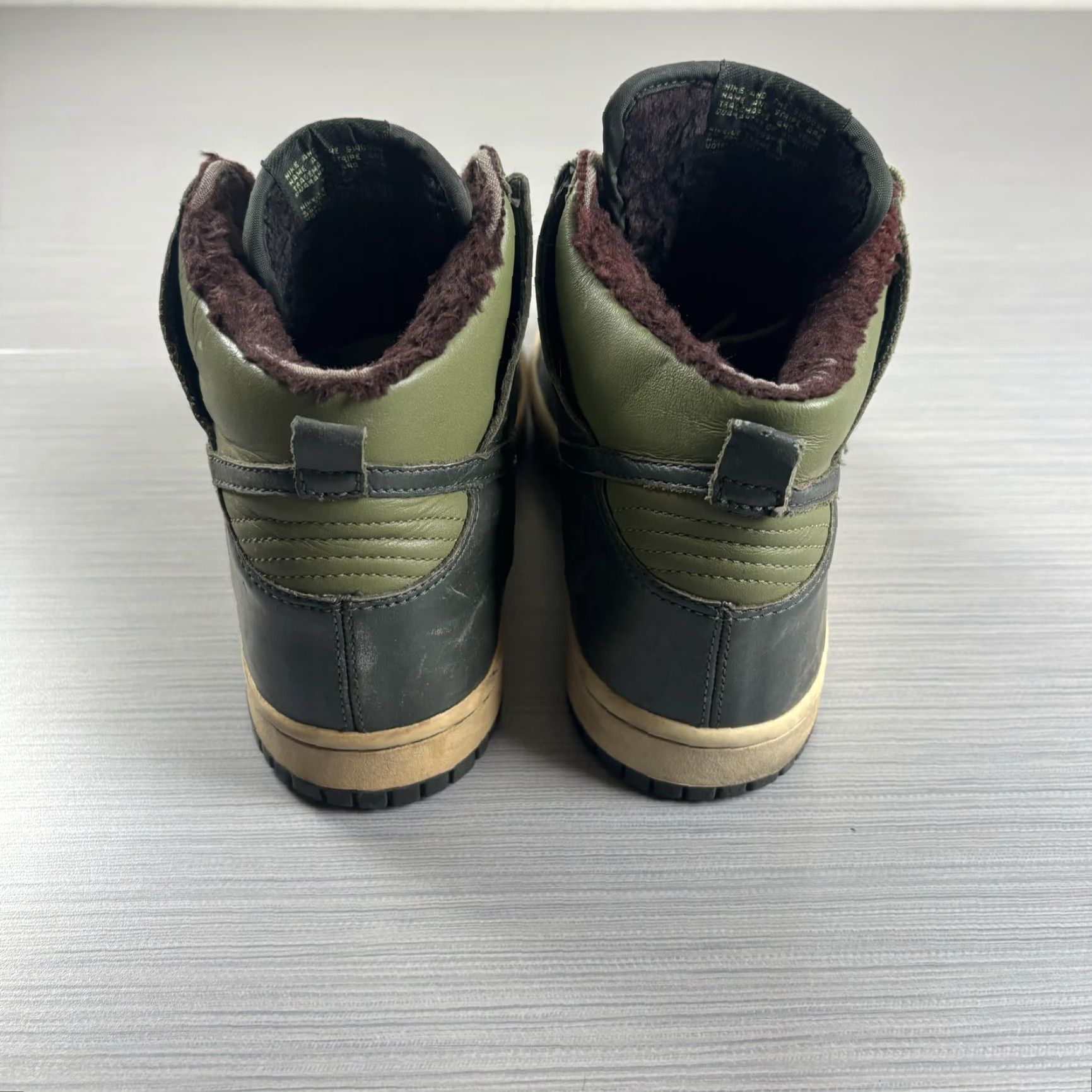 Nike VINTAGE Nike Dunk High Shoes Womens US 7.5 Olive Green Fleece Lined 309431-331 VTG Y2K Shoes Size M / US 6-8 / IT 42-44 - 3 Thumbnail