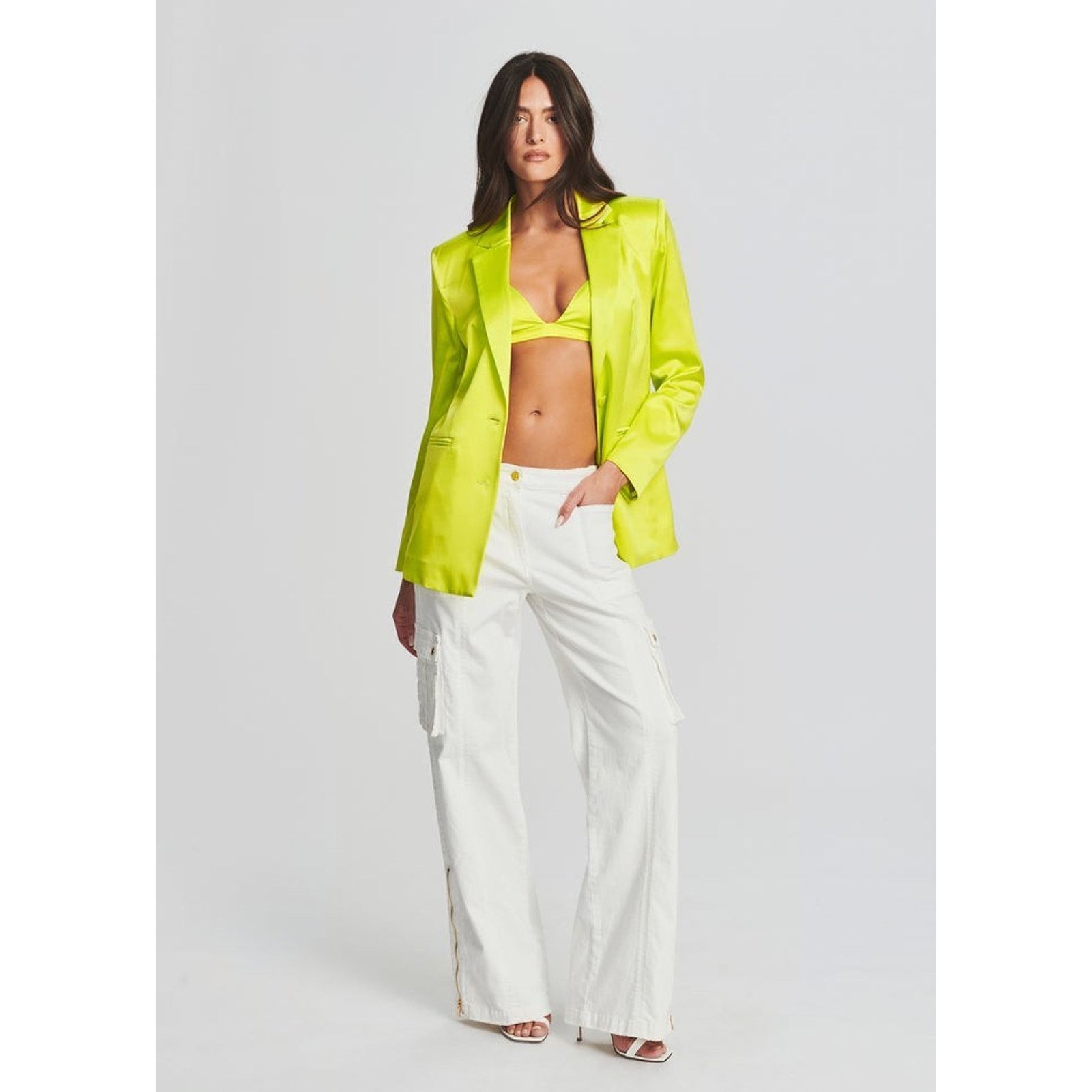 SER.O.YA SER.O.YA $345 Annika High Waisted Wide Leg Ruched Cargo 26 Size 26" / US 2 / IT 38 - 1 Thumbnail