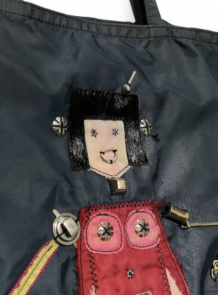 Prada 2005 Prada Robot Tote Bag Size ONE SIZE - 4 Thumbnail
