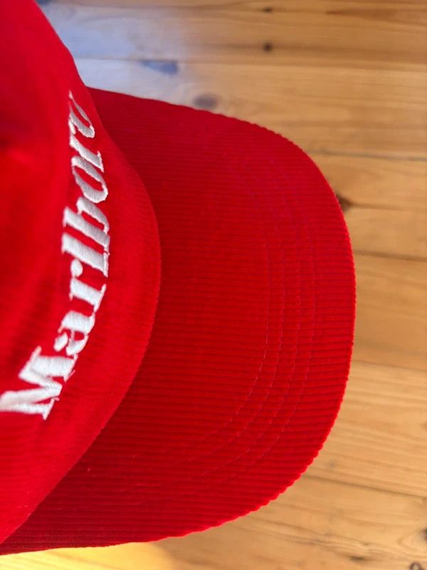 Marlboro NWT 90s Marlboro Formula 1 red corduroy snapback Size ONE SIZE - 4 Thumbnail