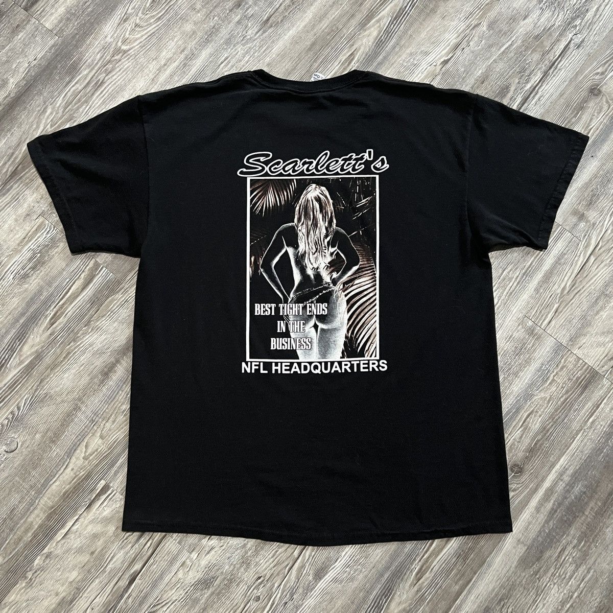 Vintage Vintage 90s Scarlett’s Cabaret Florida Graphic T Shirt XL Size US XL / EU 56 / 4 - 1 Thumbnail