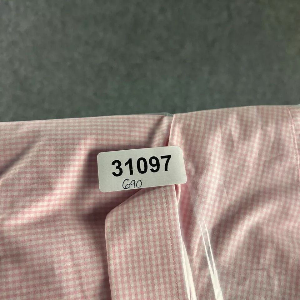 Charles Tyrwhitt Charles Tyrwhitt Shirt Mens 17 Classic Fit French Cuff Size US L / EU 52-54 / 3 - 9 Thumbnail