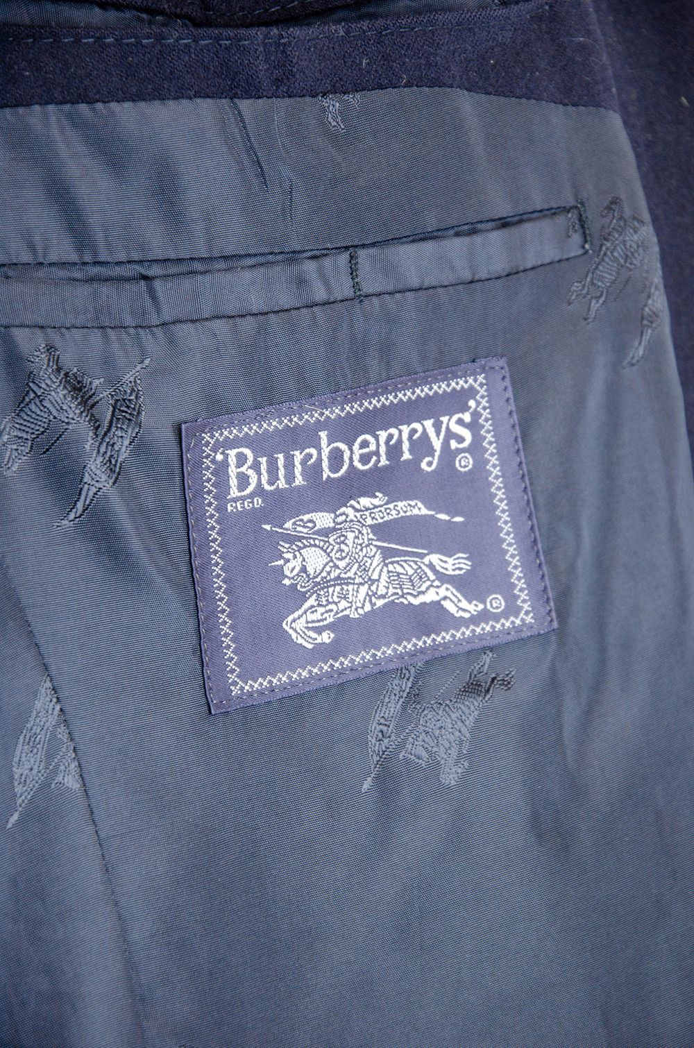 Prada Burberrys Navy Wool Blazer w/ Crest Buttons – M/L Size 48R - 11 Thumbnail