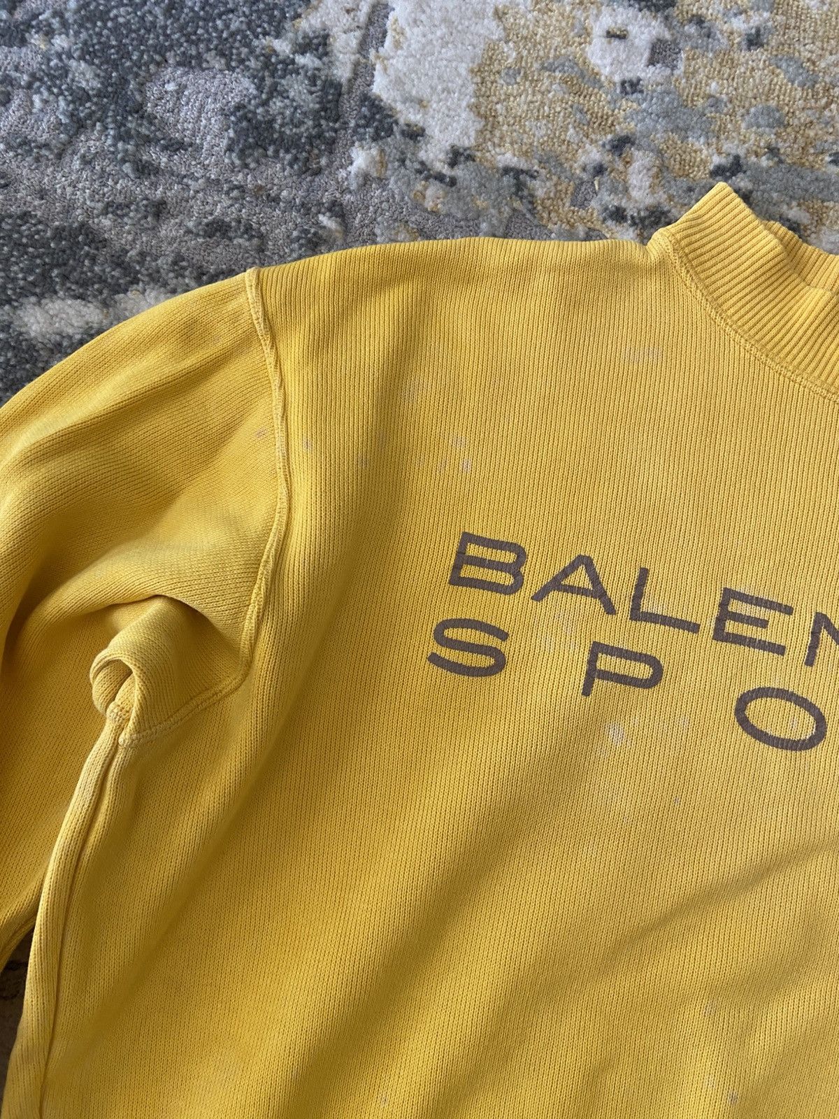 Balenciaga VINTAGE BALENCIAGA SPORT CROP TOP SWEATSHIRT Size S / US 4 / IT 40 - 6 Thumbnail