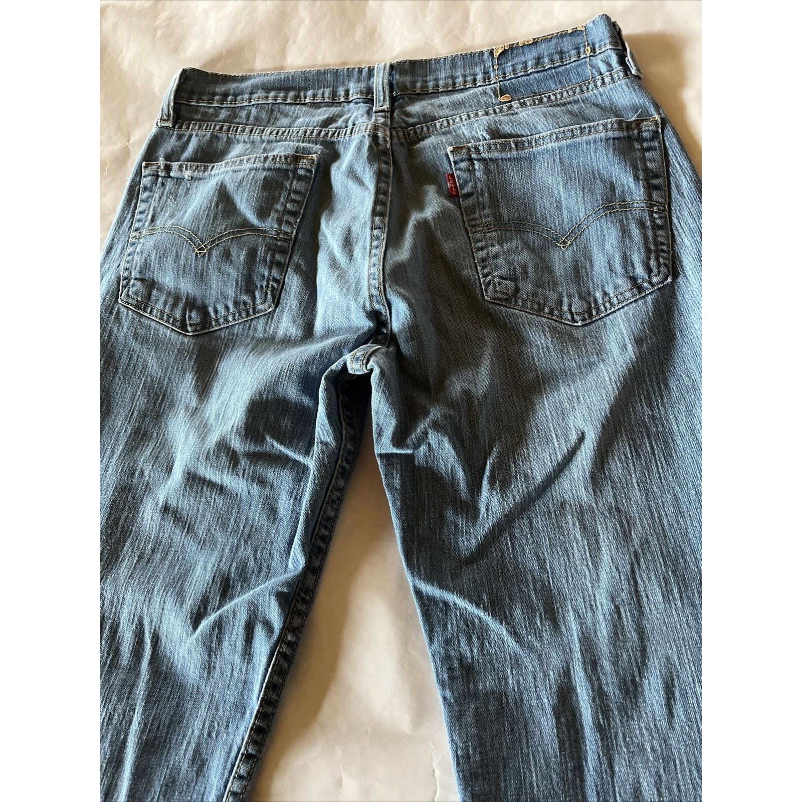 Levi's Levi’s 514 Jeans Mens 31x30 Blue Cotton Denim Light Wash Y2k Size US 31 - 12 Thumbnail