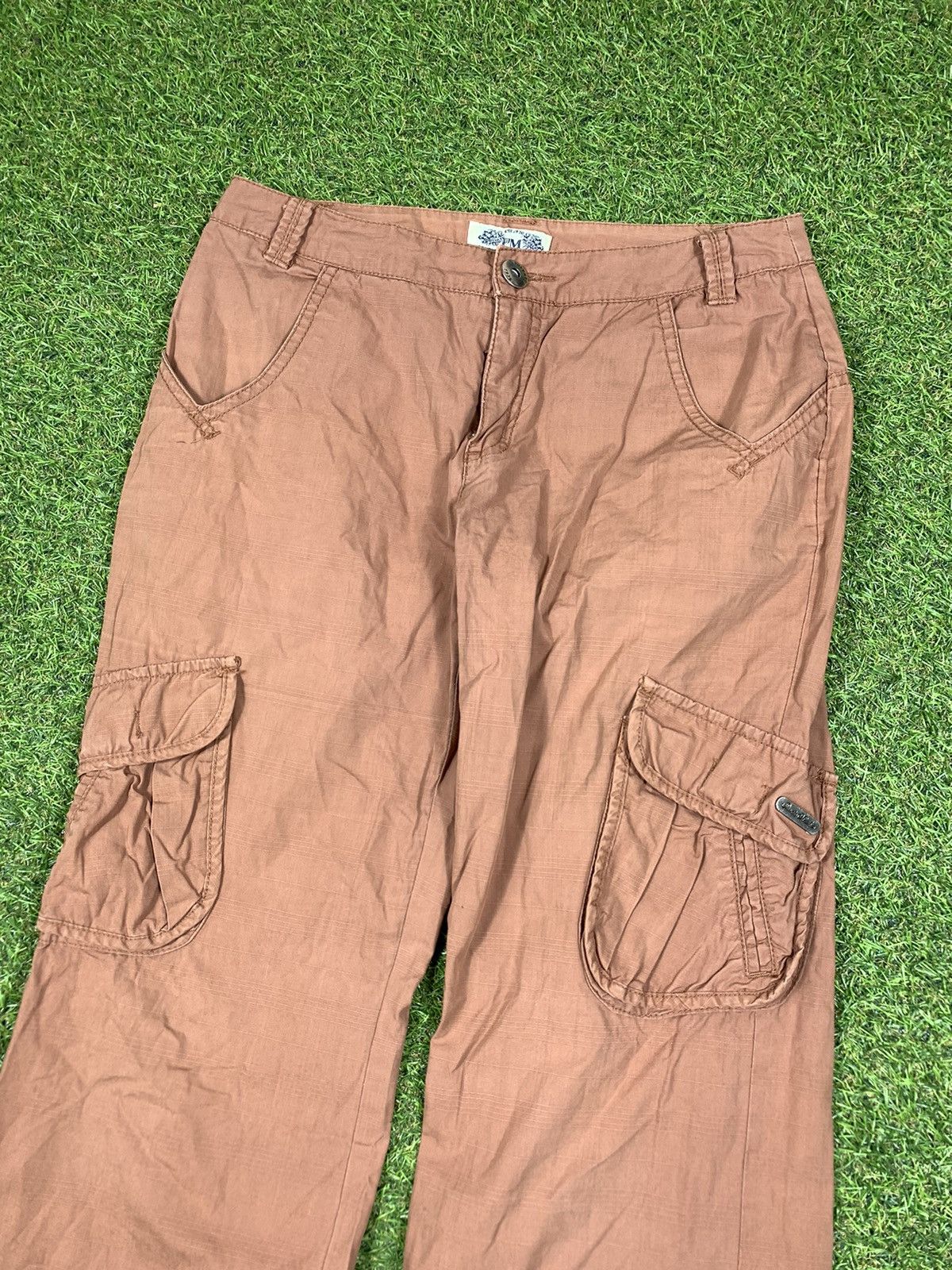 Japanese Brand × Vintage Vintage 90s Japanese cargo jeans faded LGB style size M Size 30" / US 8 / IT 44 - 2 Thumbnail