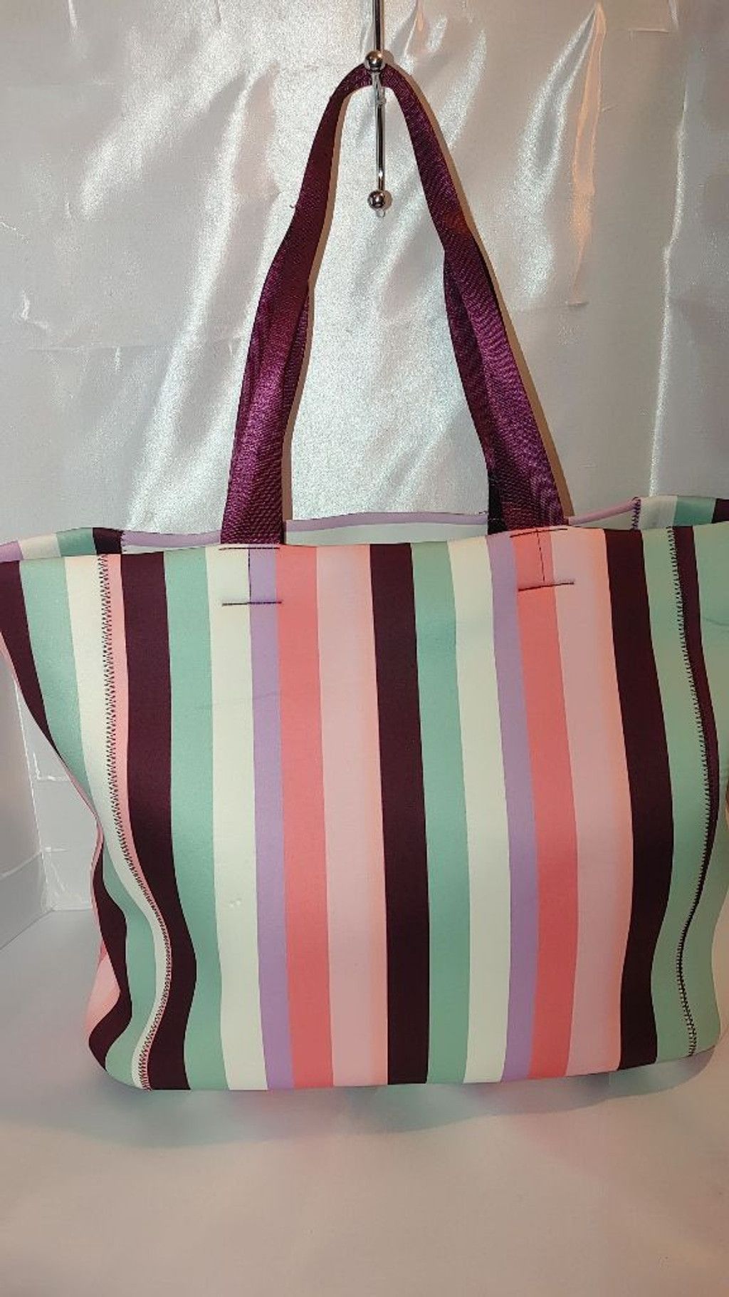 The Unbranded Brand Shade & Shore Neoprene Tote Size ONE SIZE - 8 Thumbnail