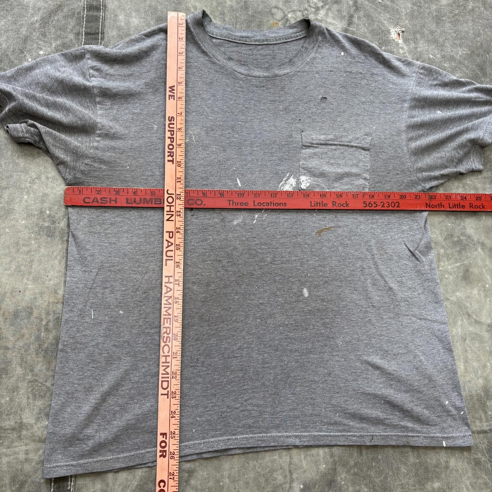 Hanes Vintage 90s Y2K Distressed Paint Gray Blank Pocket Shirt Size US L / EU 52-54 / 3 - 4 Thumbnail