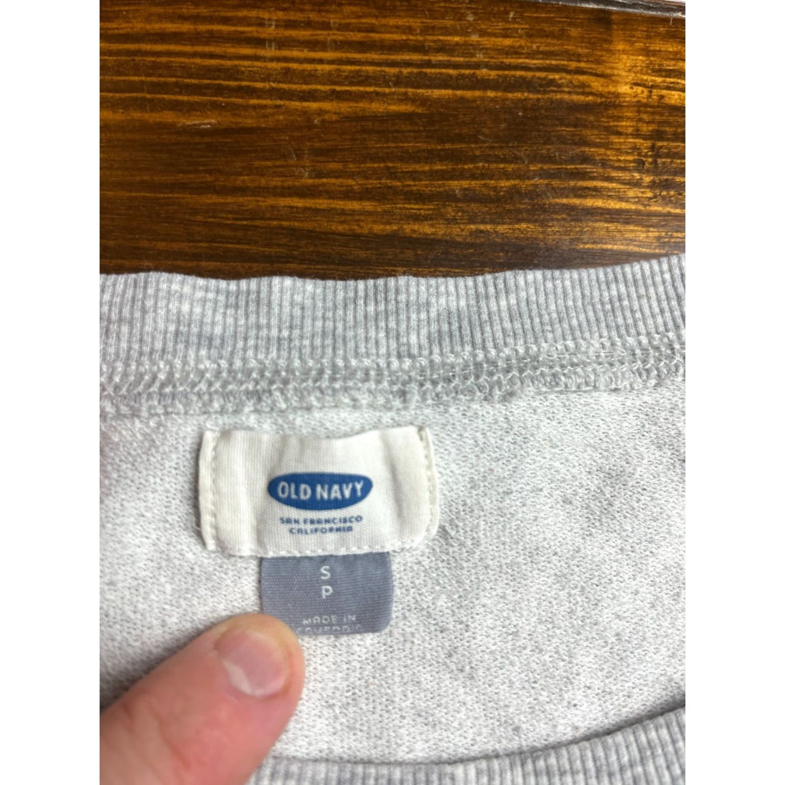 Old Navy Old Navy Sweater Women's Size Small Gray Pullover Oversized Crew Neck Womens Small Gray Pullover Sweater Casual Fall Spring Summer Crew Neck Size S / US 4 / IT 40 - 5 Thumbnail