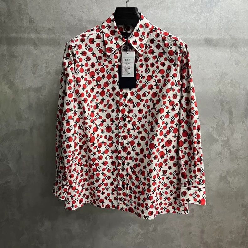 Louis Vuitton Louis Vuitton Long Sleeve Shirt with Red Polka Dot Logo an Size XS / US 0-2 / IT 36-38 - 1 Thumbnail