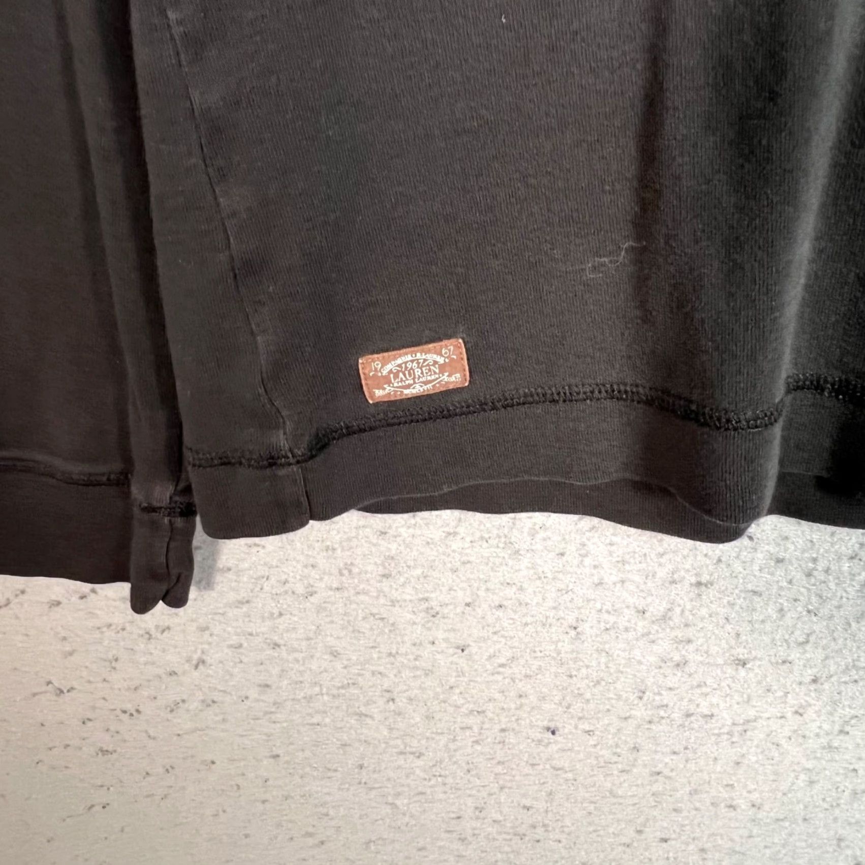Ralph Lauren VINTAGE Lauren Ralph Lauren Black Long Sleeve Top W/ Brown Faux Suede Accents Large Womens Top L Black 90s/2000s Mens Womens? Size L / US 10 / IT 46 - 6 Thumbnail
