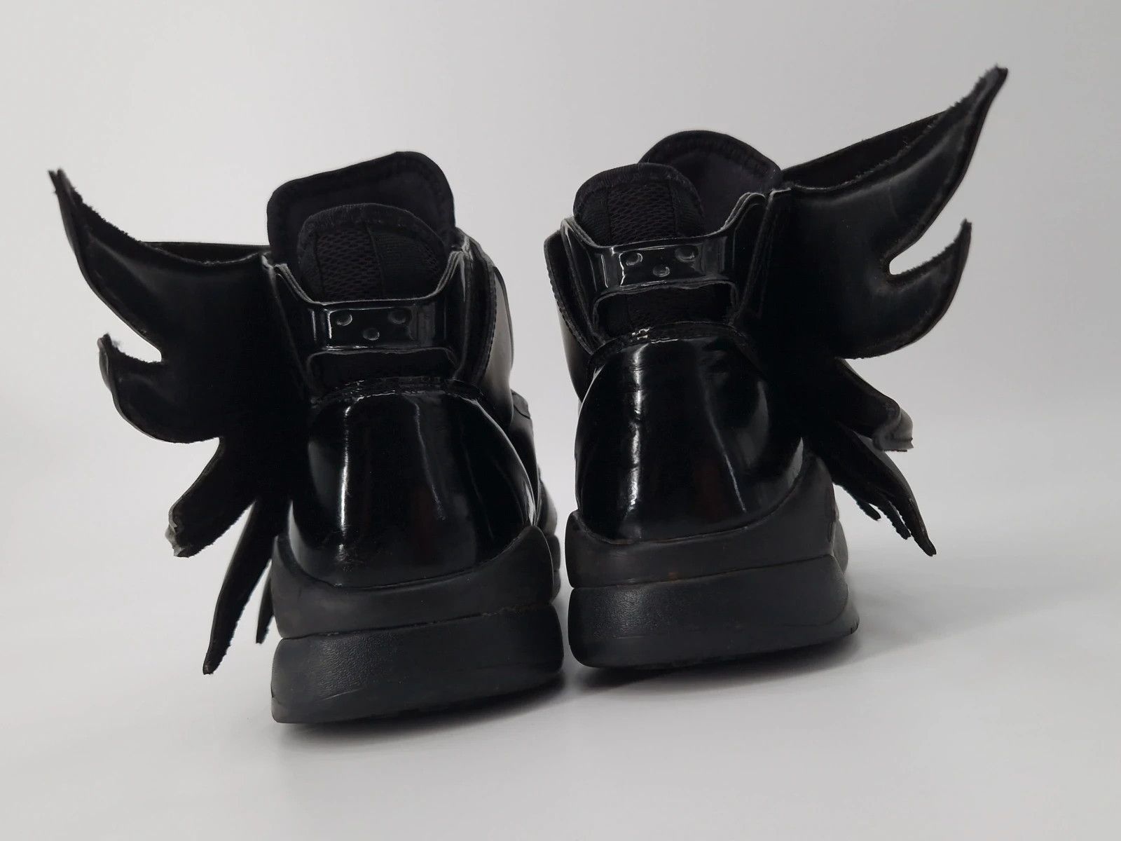 Adidas × Jeremy Scott Adidas by Jeremy Scott JS Wings 3.0 Dark Knight Batman Shoes Size US 9 / IT 39 - 5 Thumbnail