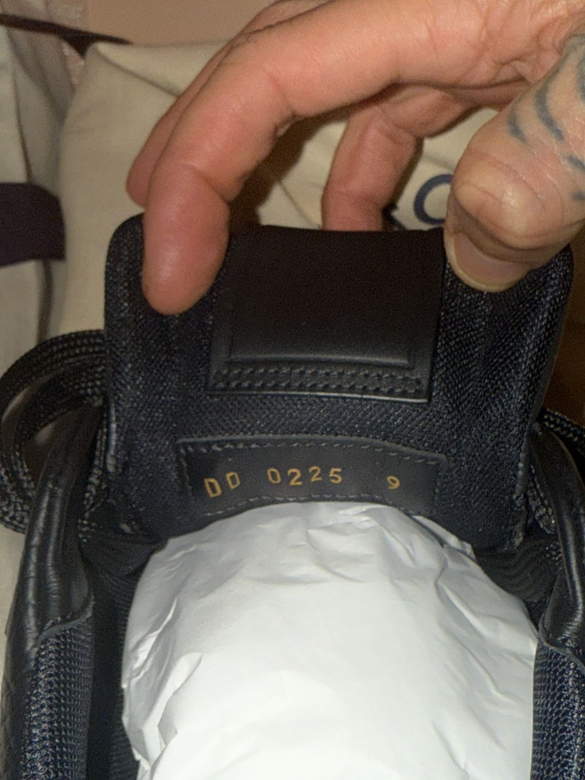 Louis Vuitton Louis Vuitton trainers lv9 us11 Size US 11 / EU 44 - 8 Thumbnail