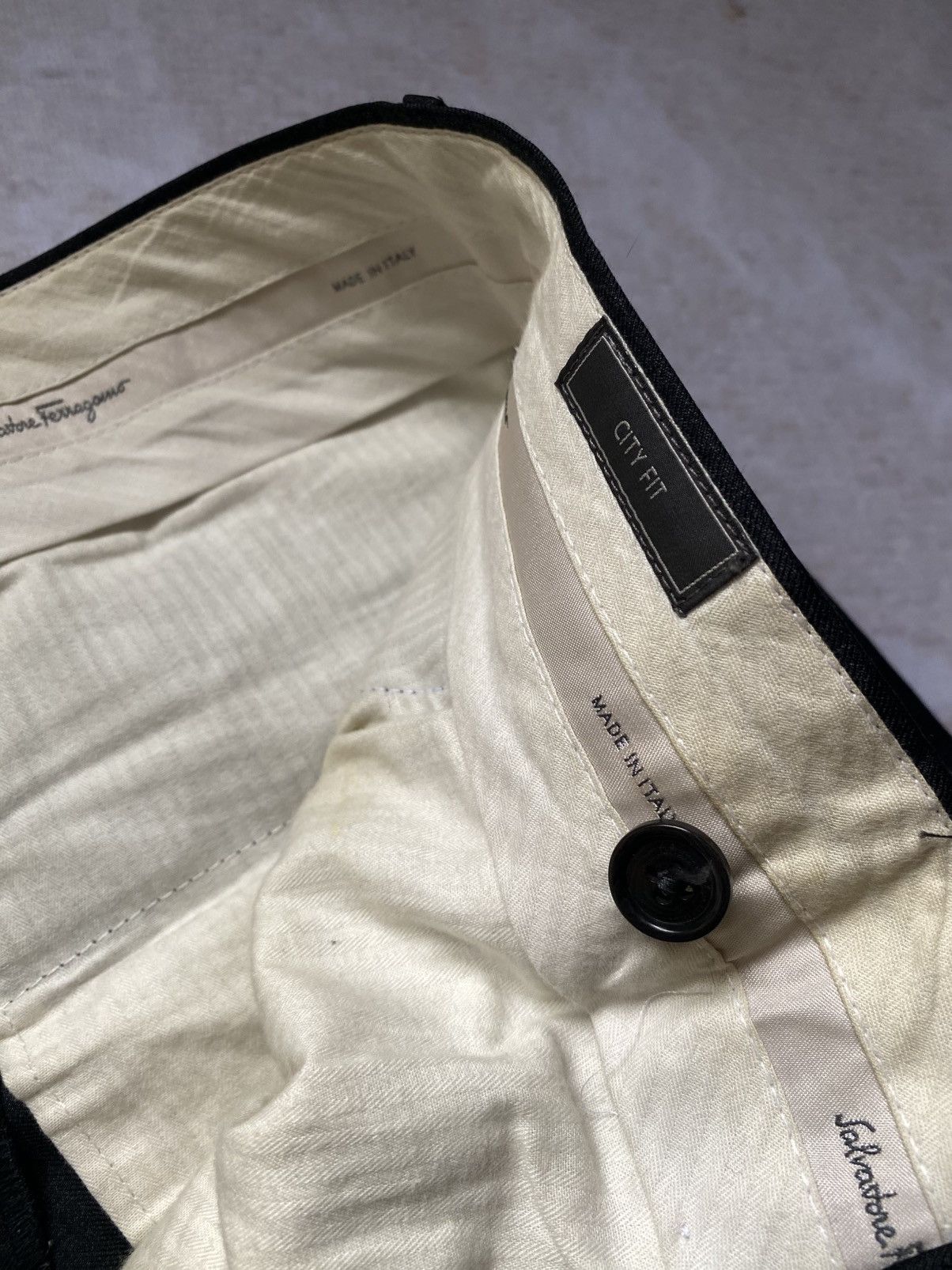 Salvatore Ferragamo Salvatore Ferragamo City Fit Trousers Pants Size 46S - 9 Thumbnail
