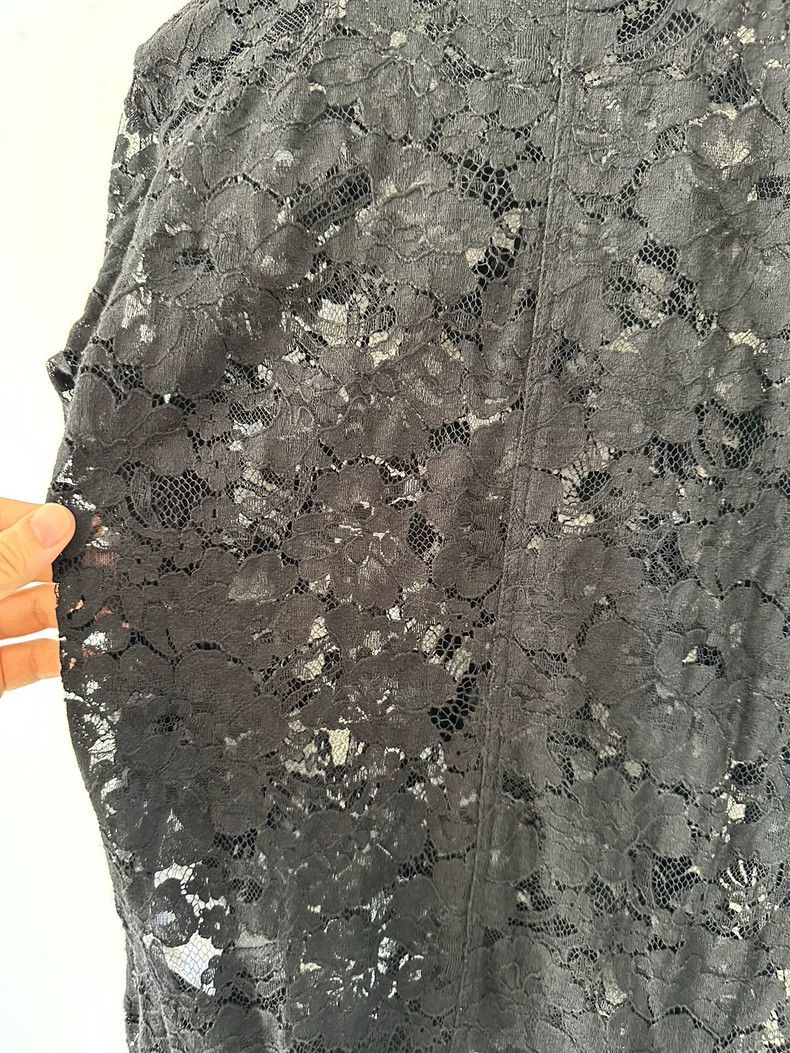 Givenchy Givenchy Black Women's Lace Cut-out Knitwear with Shoulder Size XS / US 0-2 / IT 36-38 - 3 Thumbnail