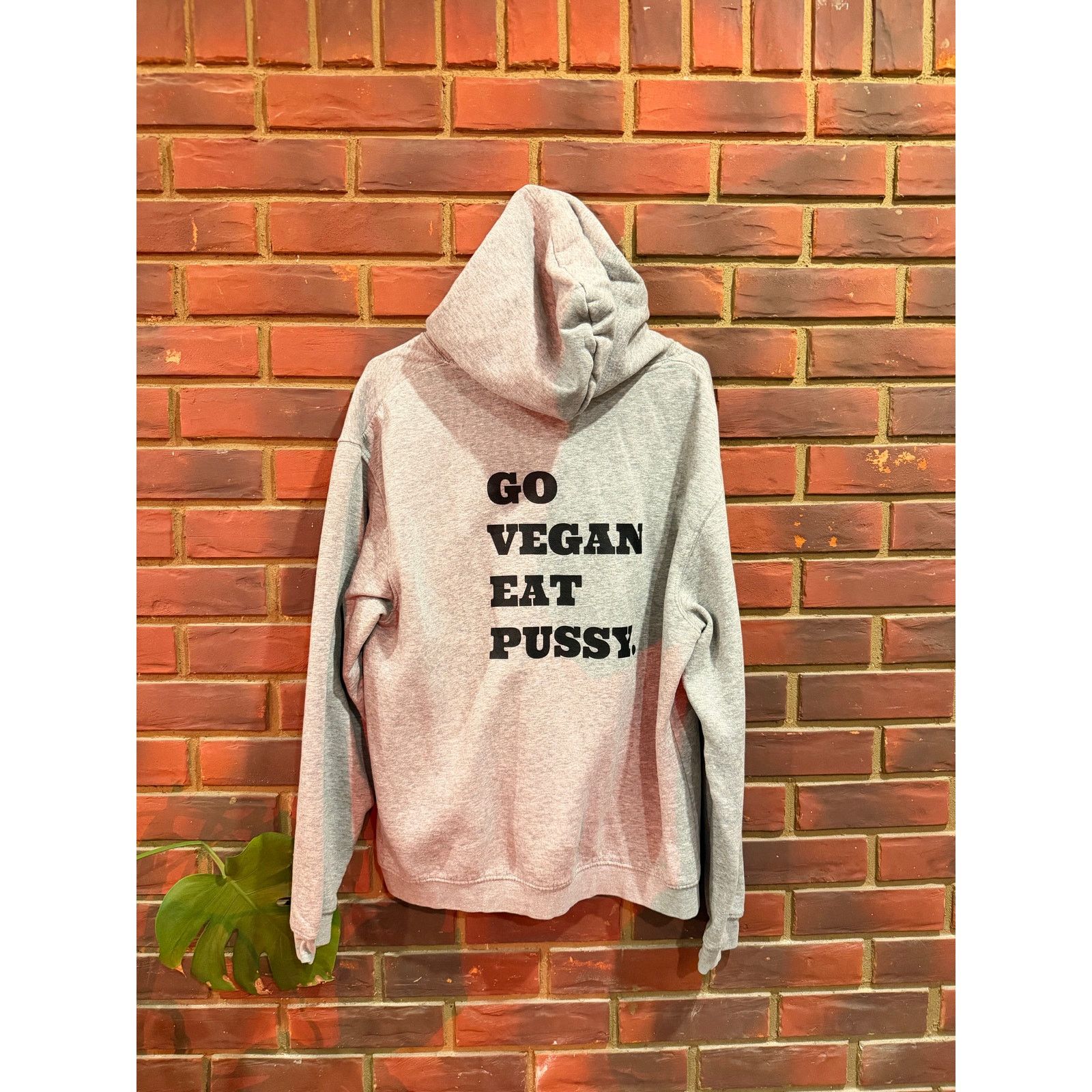 & Other Stories Go Vegan Eat P**** Size US L / EU 52-54 / 3 - 3 Thumbnail