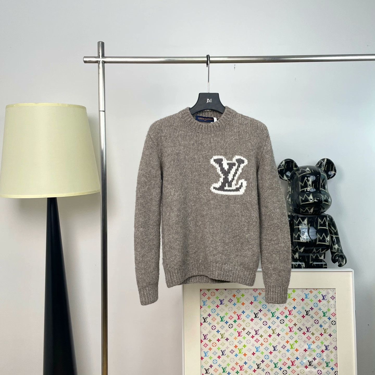 Louis Vuitton Louis Vuitton Printed Sweater xs Men Size US XS / EU 42 / 0 - 1 Thumbnail