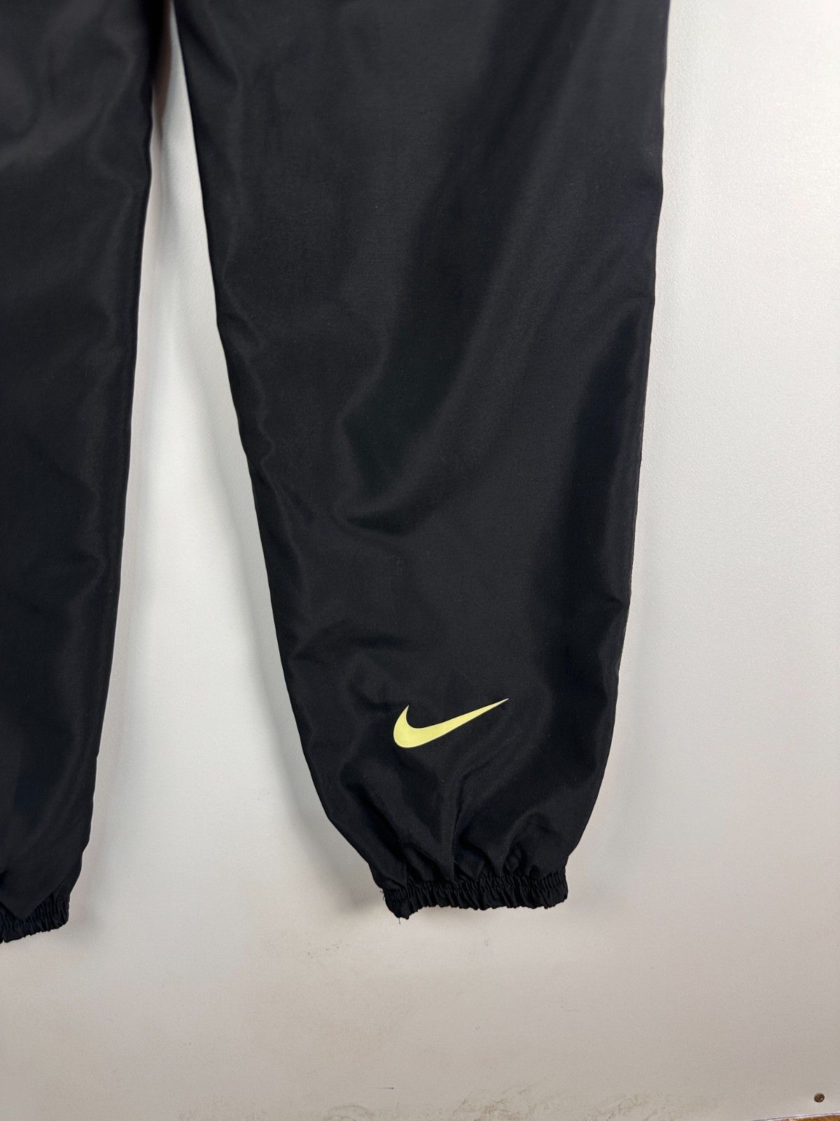 Nike Nike Cargo Track Pant Black Neylon Mens Size M Size US 32 / EU 48 - 7 Thumbnail