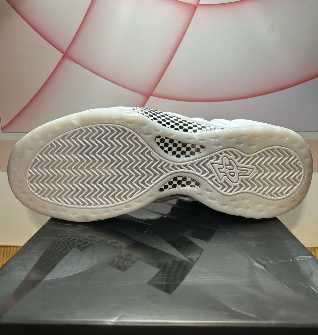 Nike Size 13 - Nike Air Foamposite One Triple White 2025 LIKENEW Size US 13 / EU 46 - 7 Thumbnail