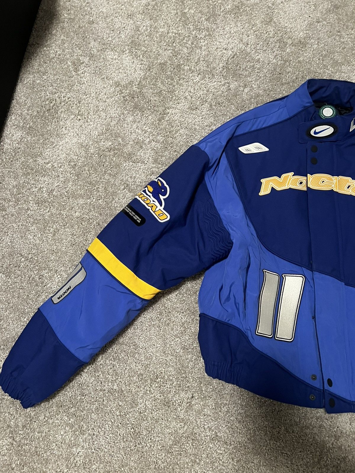 Drake × NOCTA × Nike Nike x Nocta x Kar L’art De L’Automobile Racing Jacket M Size US S / EU 44-46 / 1 - 3 Thumbnail