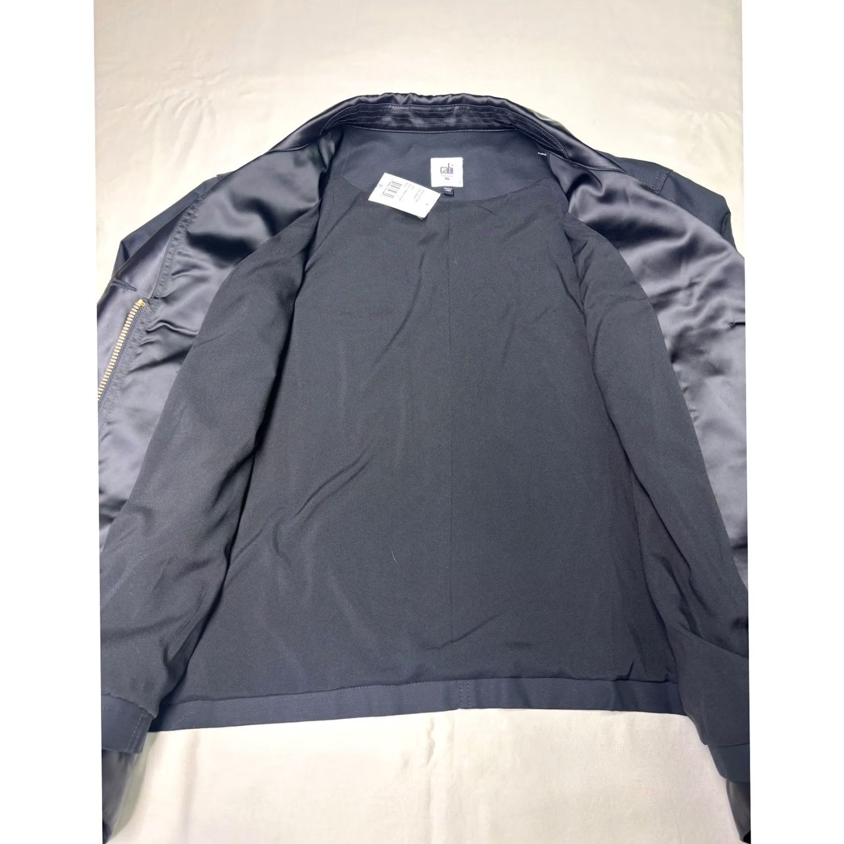 Vintage NWT CAbi Black Back in Jacket - Satin Trim Utility Style XL Womens Size XL / US 12-14 / IT 48-50 - 2 Thumbnail