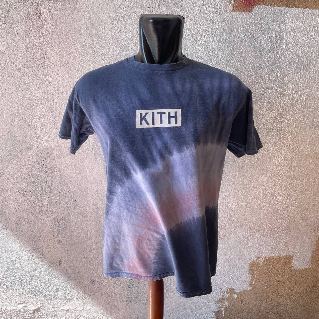 ⭐️SALE⭐️ [XL] KITH TIE DYE TSHIRT
