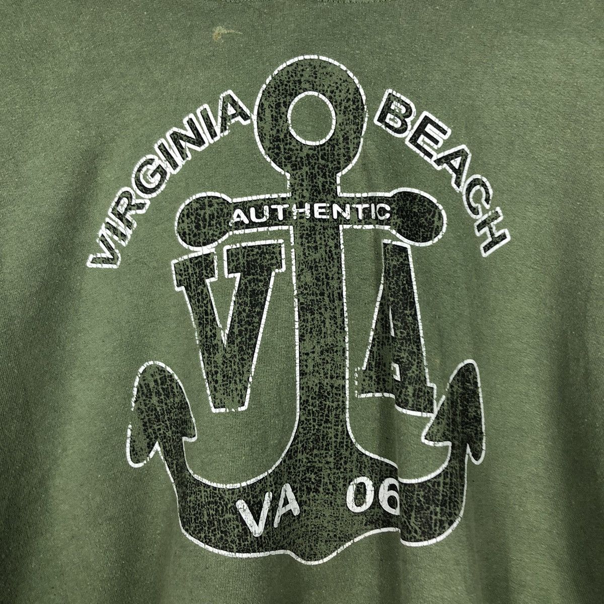Japanese Brand 📌Vintage Hoodie Pull Over Virginia Beach Spell Out Big Logo Size US L / EU 52-54 / 3 - 16 Thumbnail