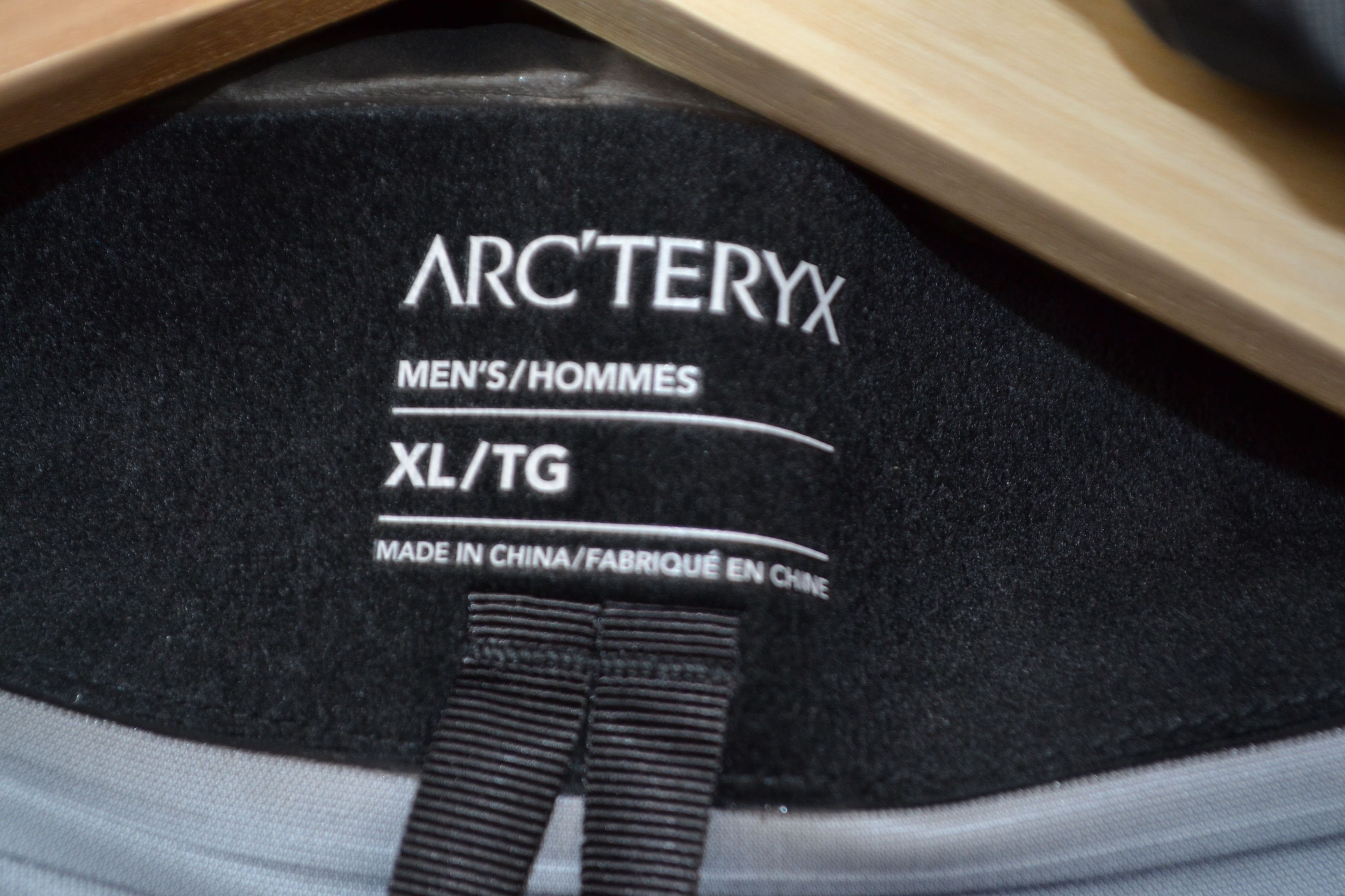 Arc'teryx NEW Arc'Teryx Beta SL Hybrid Jacket XL Tui Blue Gore-tex Size US XL / EU 56 / 4 - 3 Thumbnail