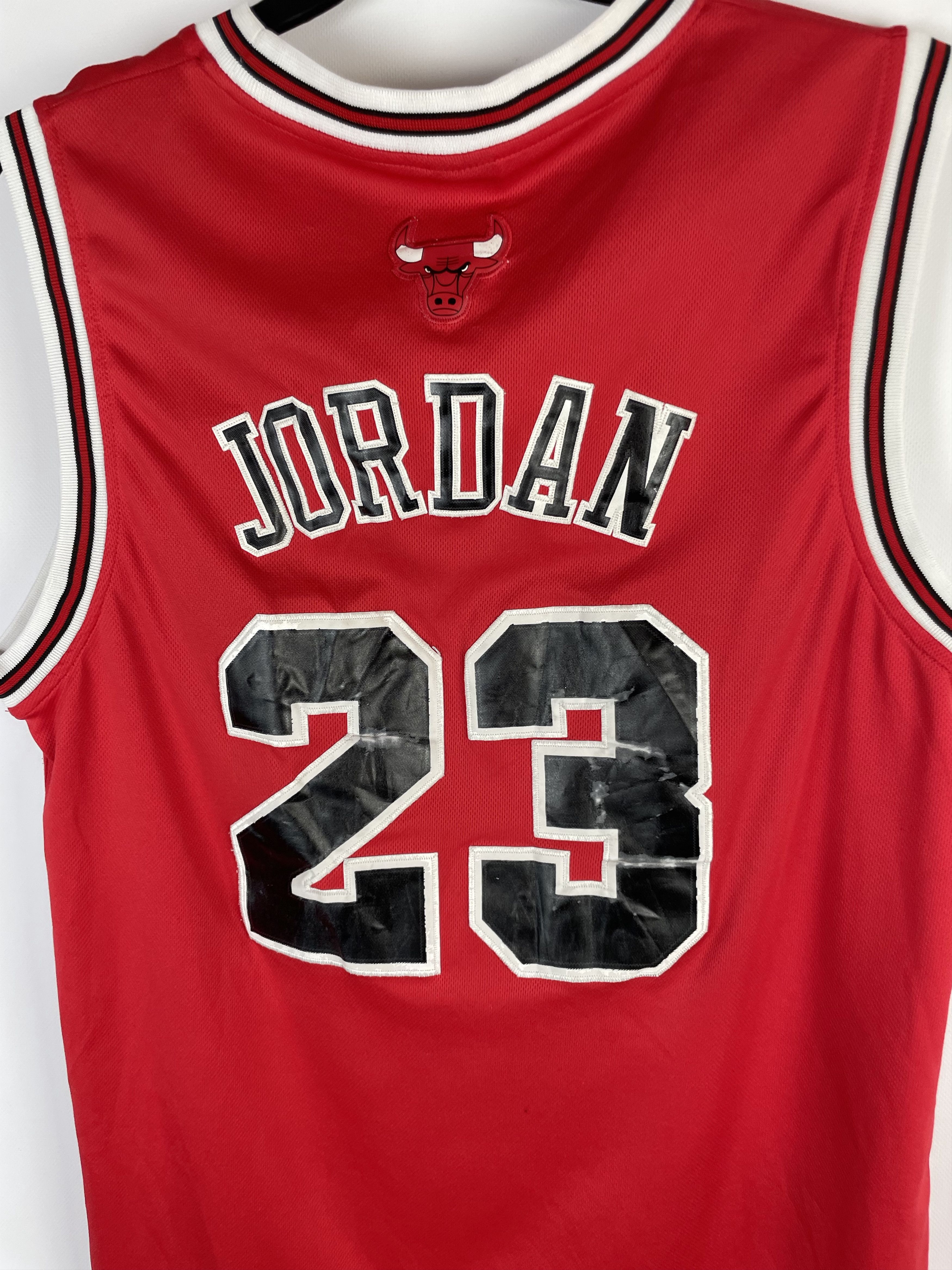 NBA Chicago Bulls Jersey Nike 23 Michael Jordan Size US XL / EU 56 / 4 - 10 Thumbnail