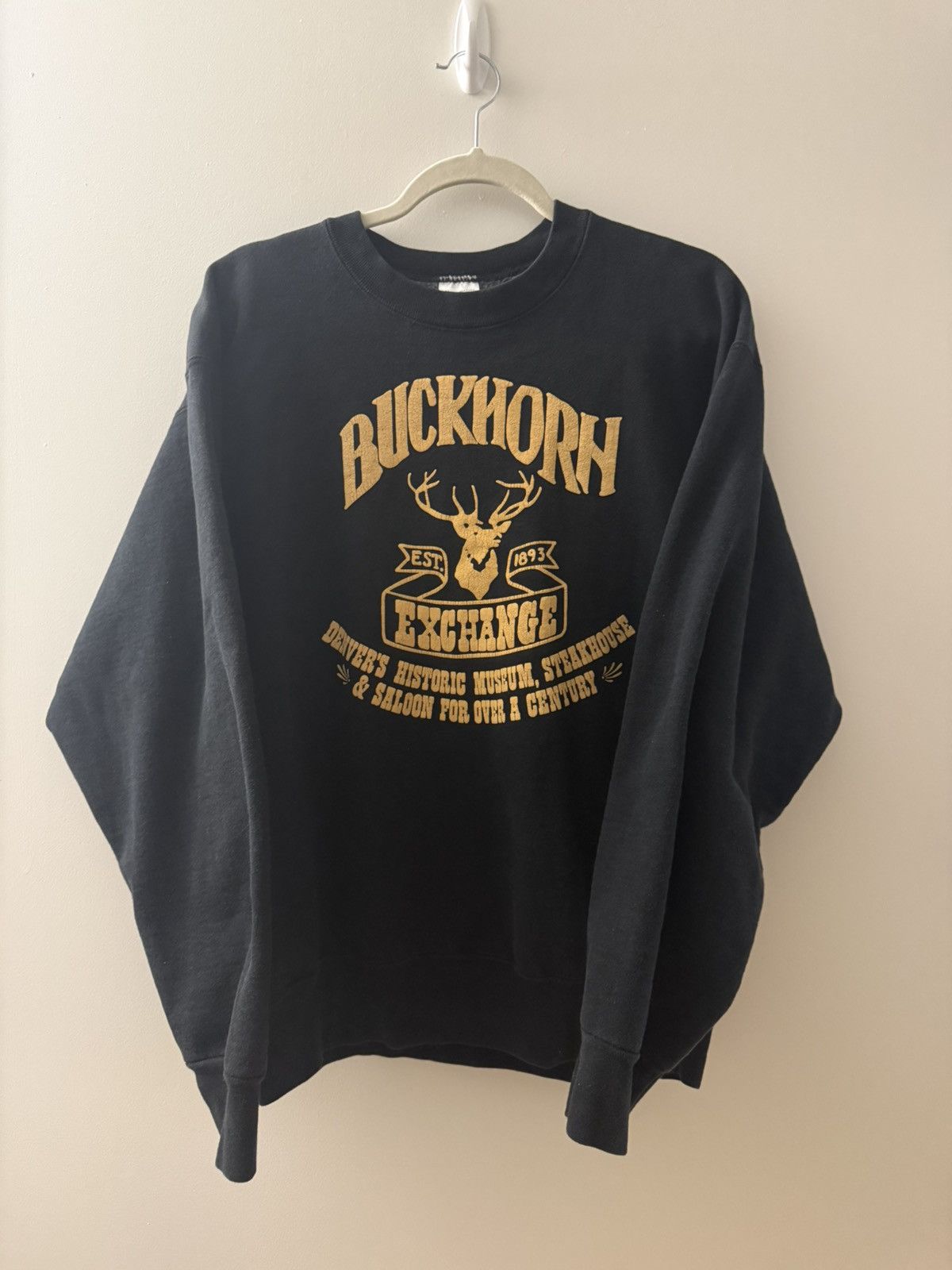 Vintage Vintage buckhorn crewneck Size US S / EU 44-46 / 1 - 1 Thumbnail