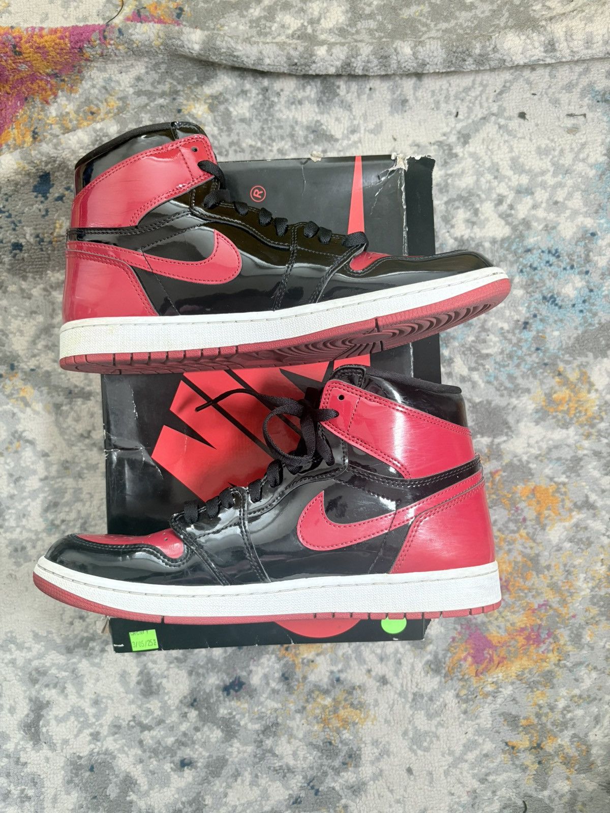 Jordan Brand Air Jordan Retro 1 Patent Bred size 11.5 Size US 11.5 / EU 44-45 - 2 Thumbnail