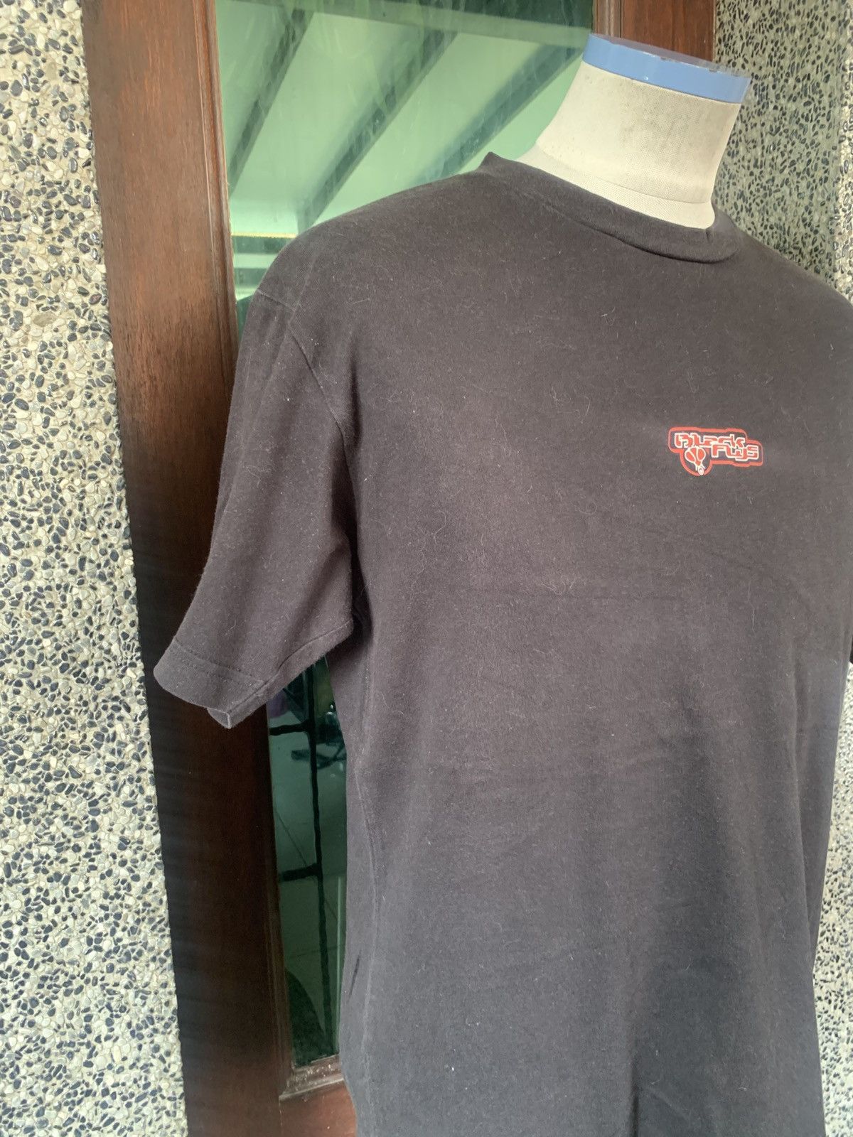 Vintage Vintage Black Flys Skateboards / Modern Streetwear T shirt Size US L / EU 52-54 / 3 - 4 Thumbnail