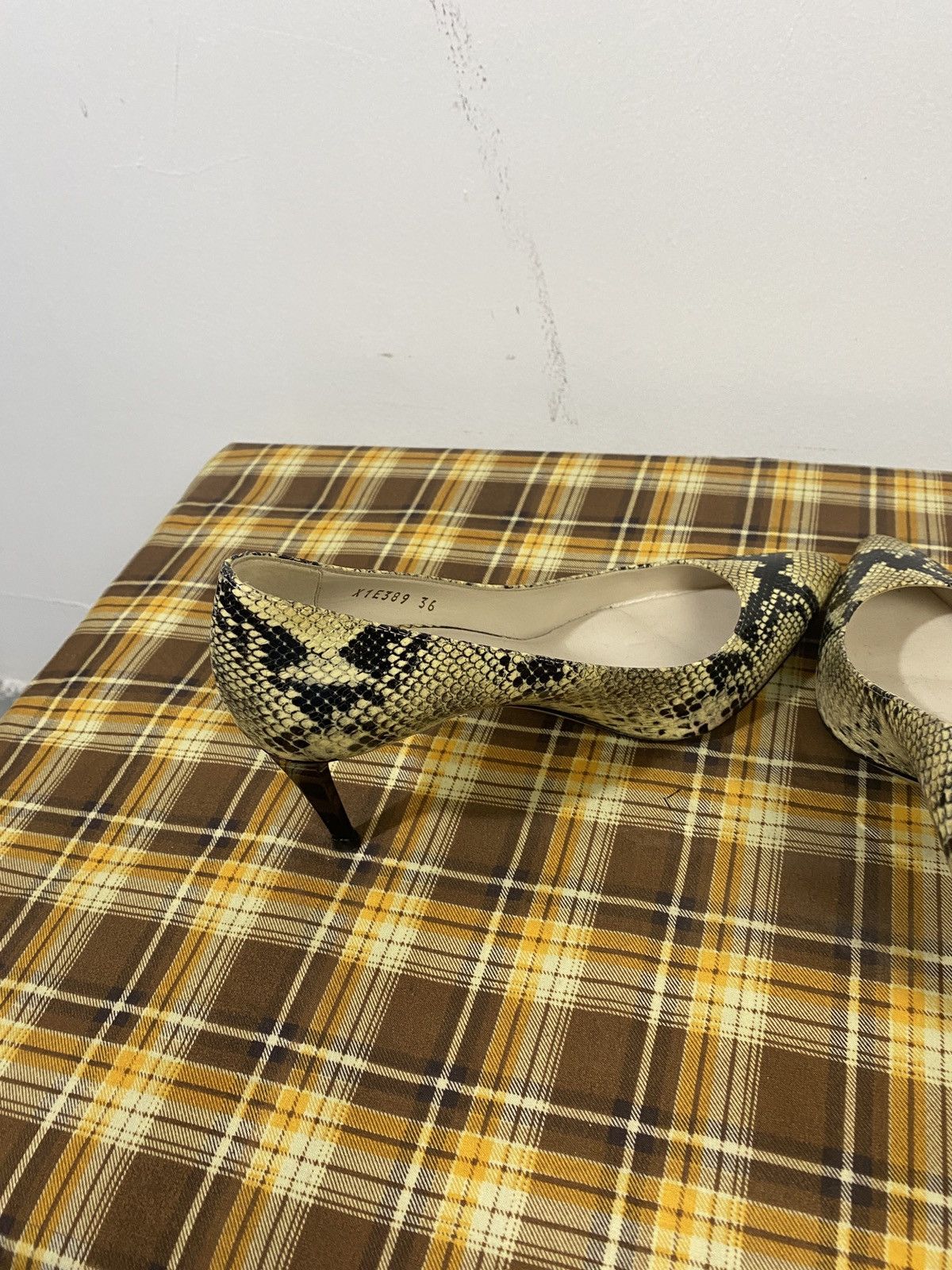 Giorgio Armani × Vintage Vintage giorgior Armani Size US 6 / IT 36 - 5 Thumbnail