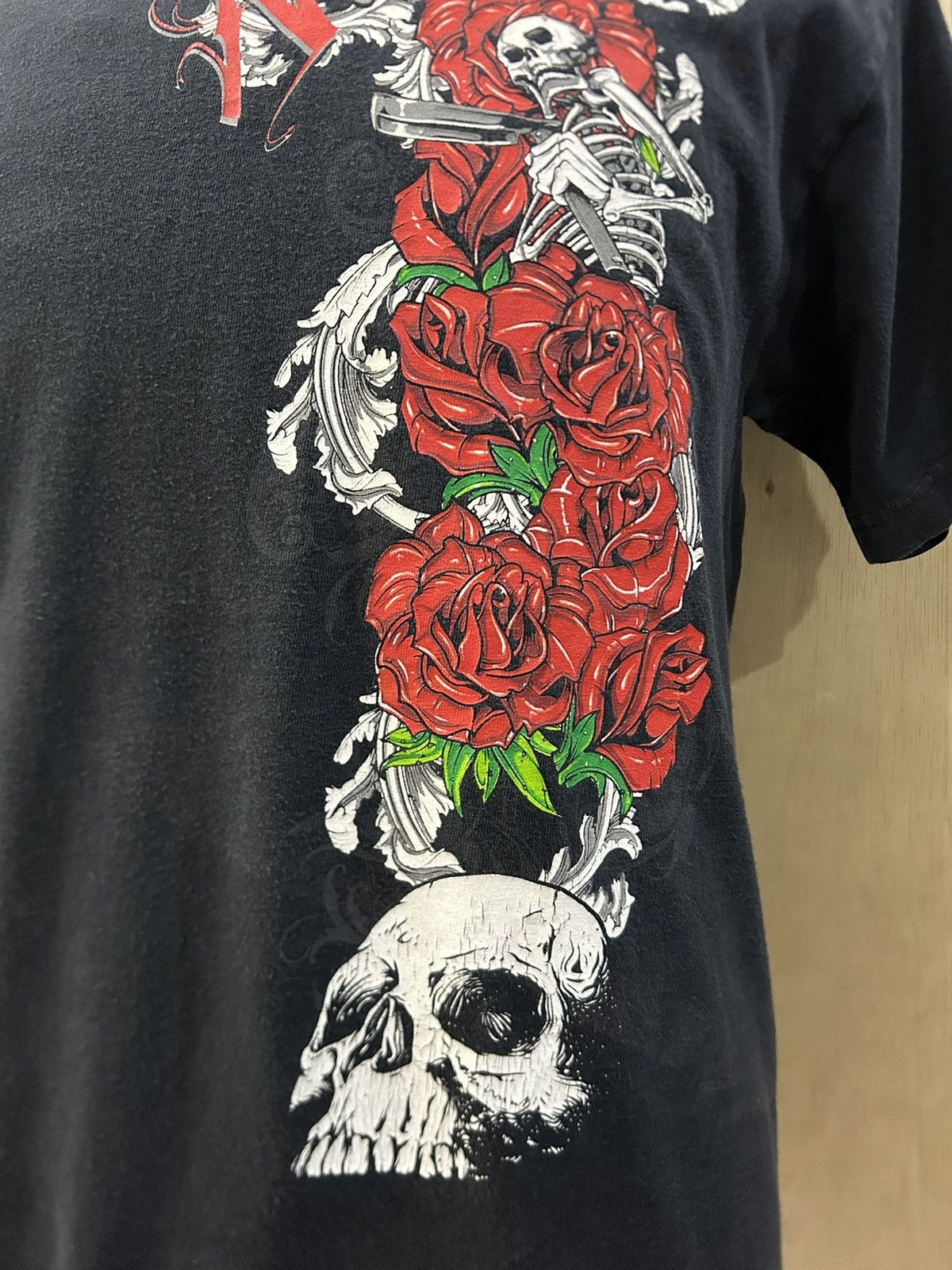 No Fear Vintage 2000s No Fear Skateboard Skull Roses Tee Size US M / EU 48-50 / 2 - 4 Thumbnail